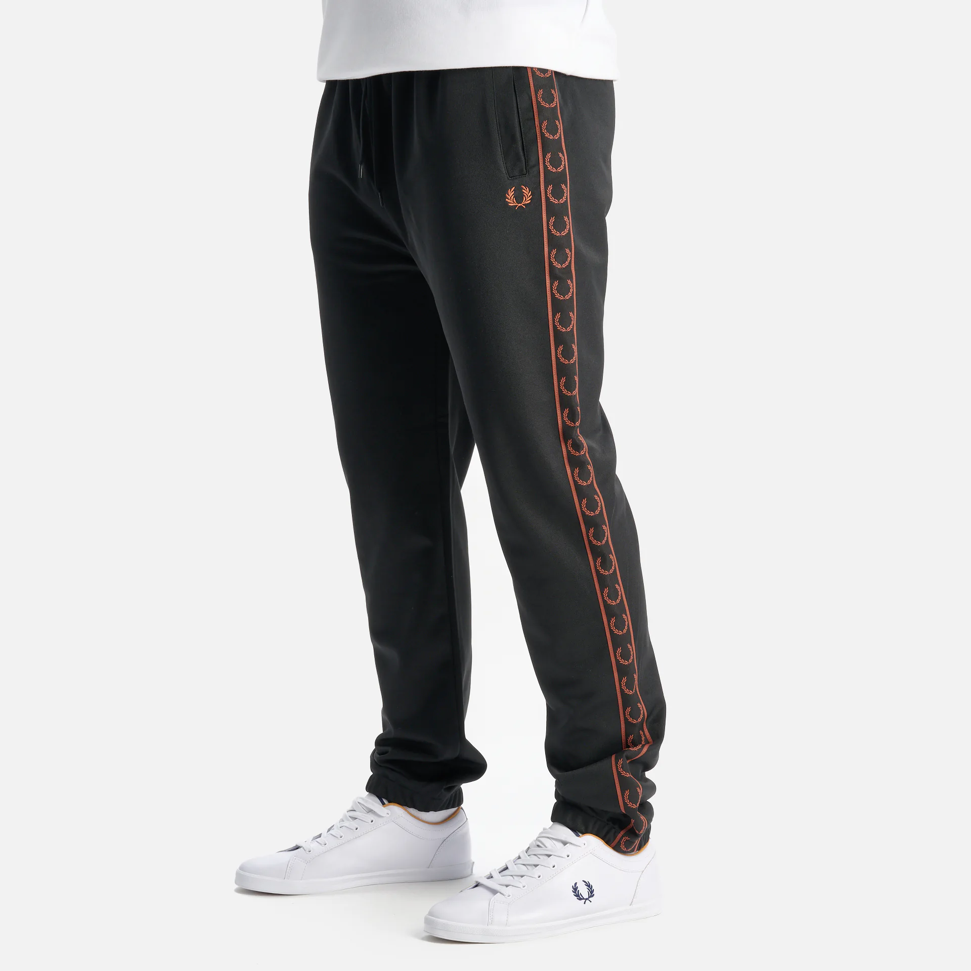 Fred Perry Seasonal Taped Track Pant Black/Whiskey Brown
