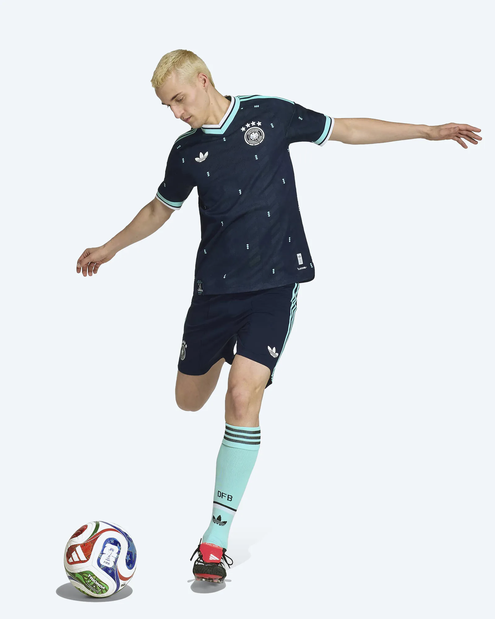DFB 26 Away Authentic Shorts Collegiate Navy