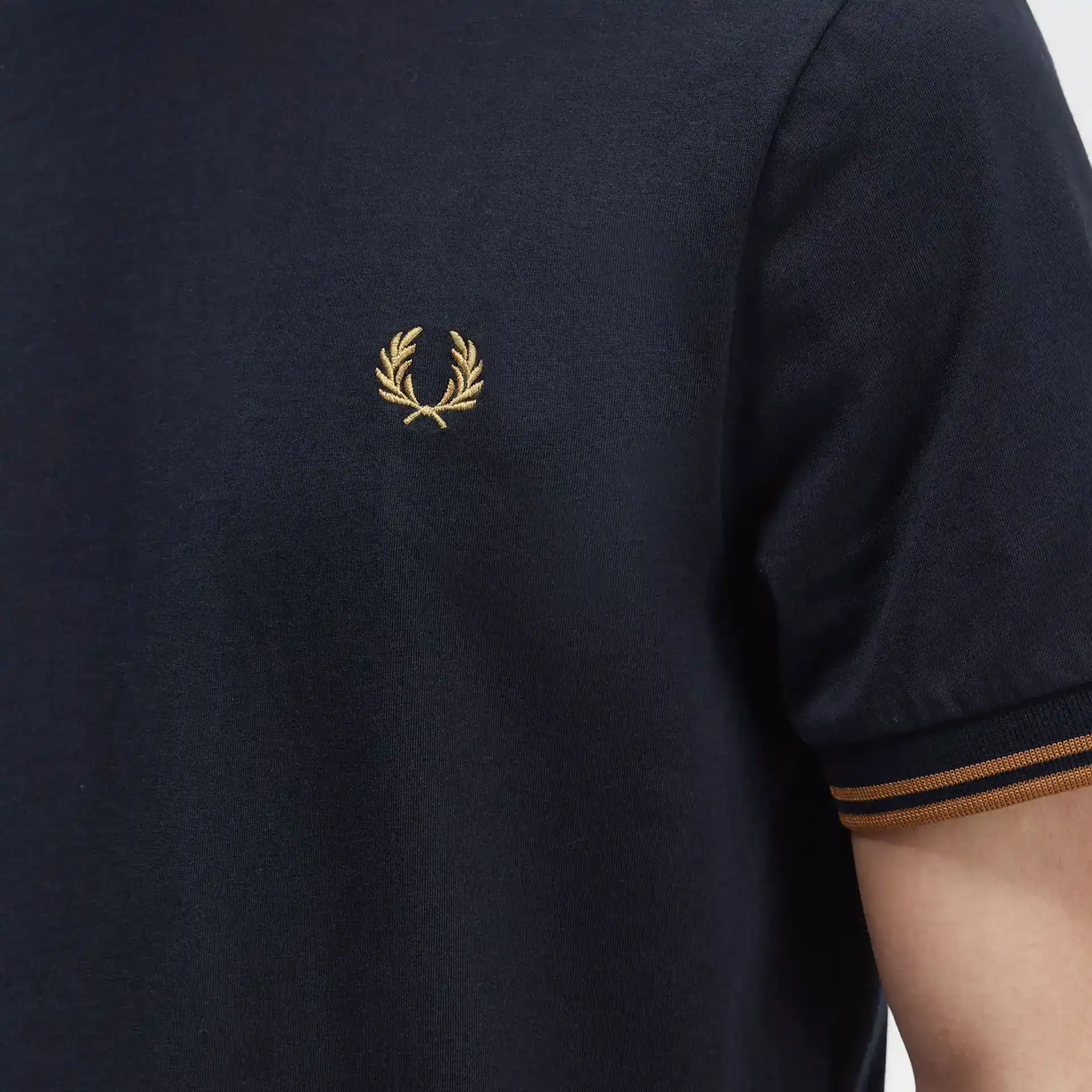Fred Perry Twin Tipped T-Shirt Navy/Dark Caramel