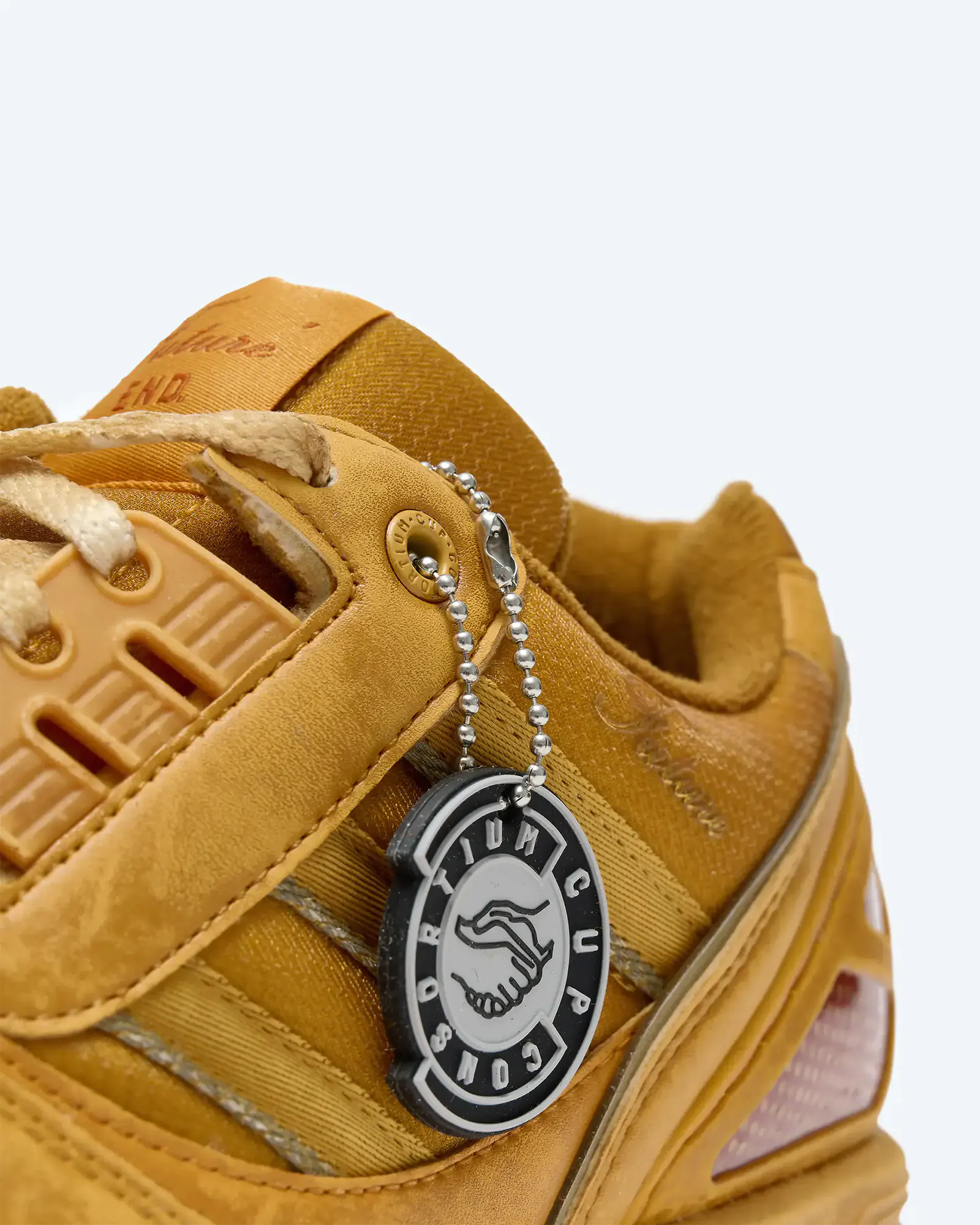 adidas ZX8000 Sneaker Consortium Cup END. Future Orange Suede/Burned Sand adidas ZX8000 Sneaker Consortium Cup END. Future Orange Suede/Burned Sand