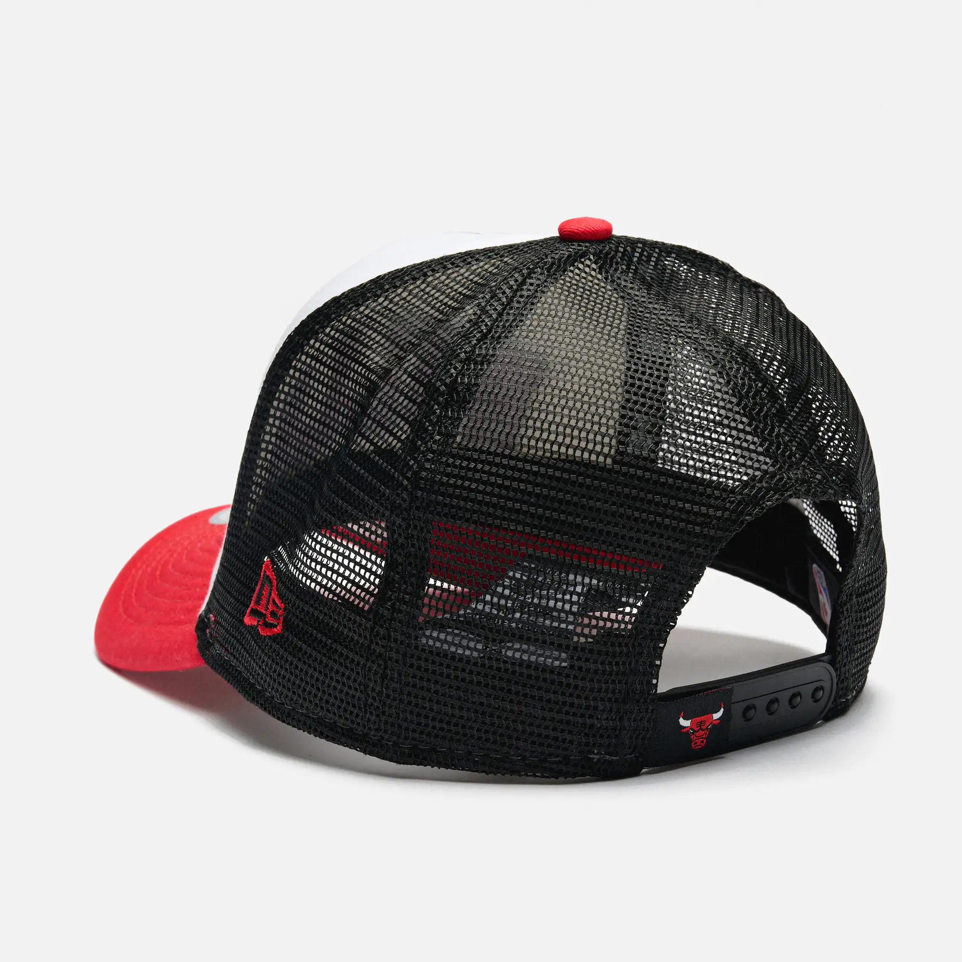 New Era MLB Chicago Bulls Team Colour Block Trucker Cap White/Red/Black