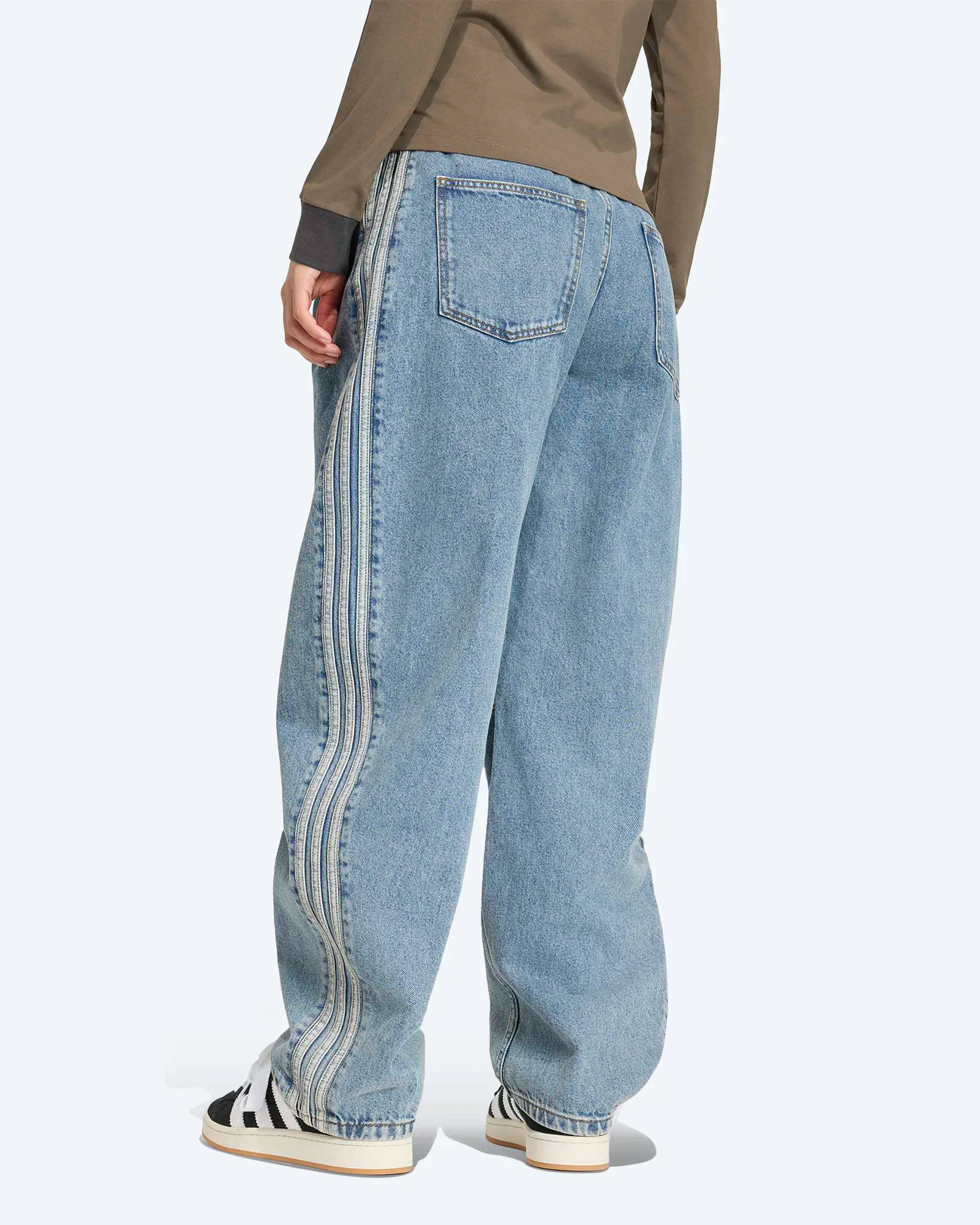 Originals High Rise Barrel Jeans Worn Blue Denim