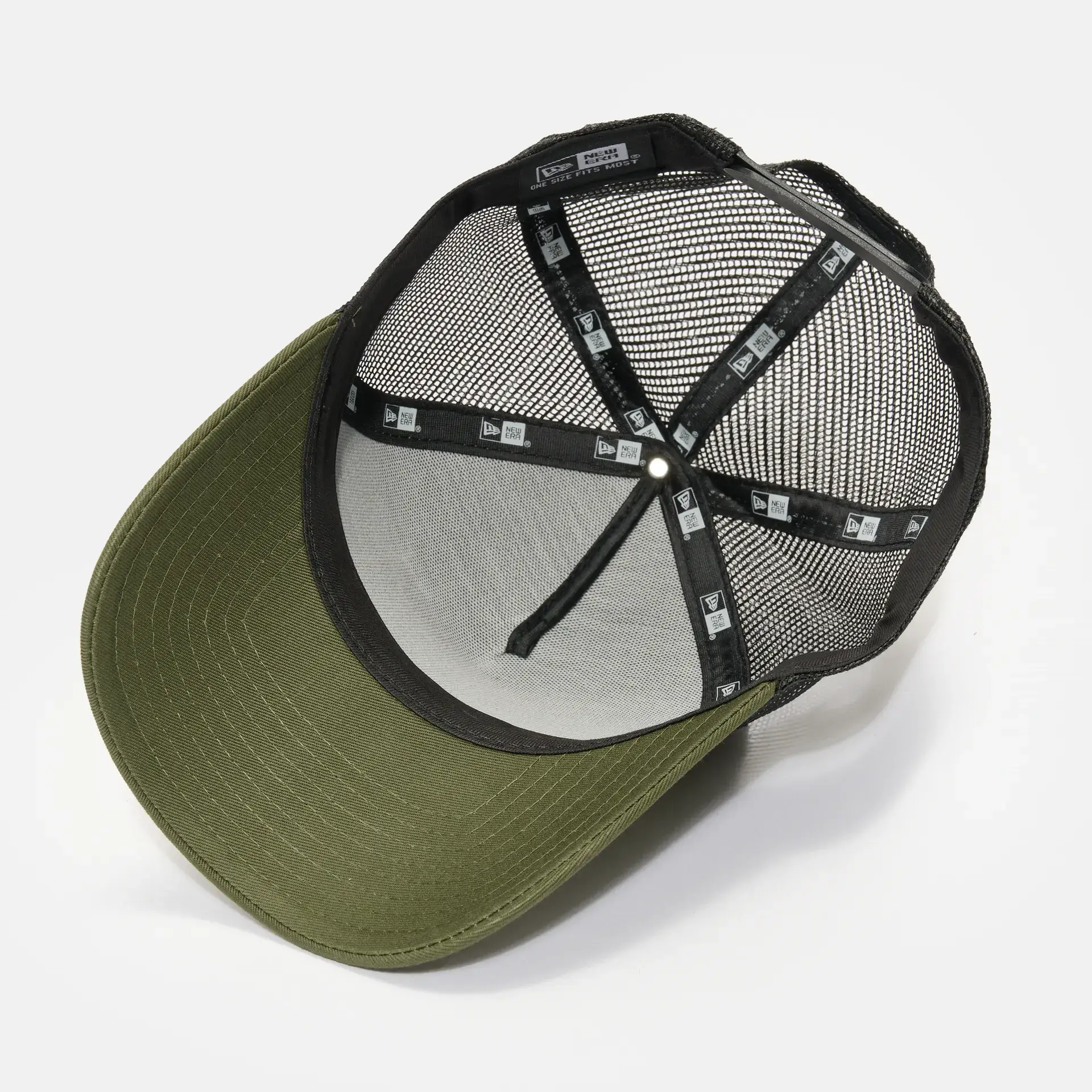 New Era State Patch 9Forty Trucker Cap New Olive/Scarlett