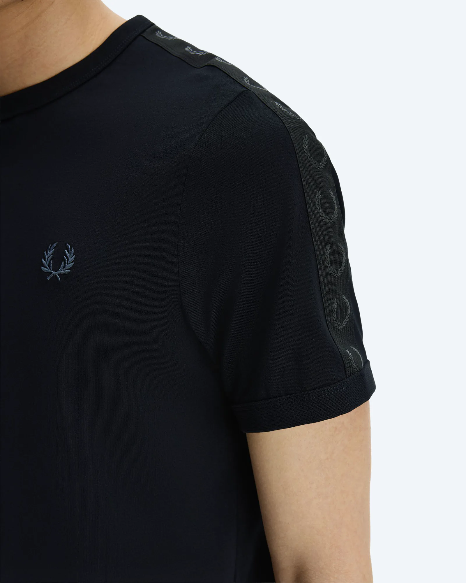 Contrast Reflective Tape Ringer T-Shirt Black