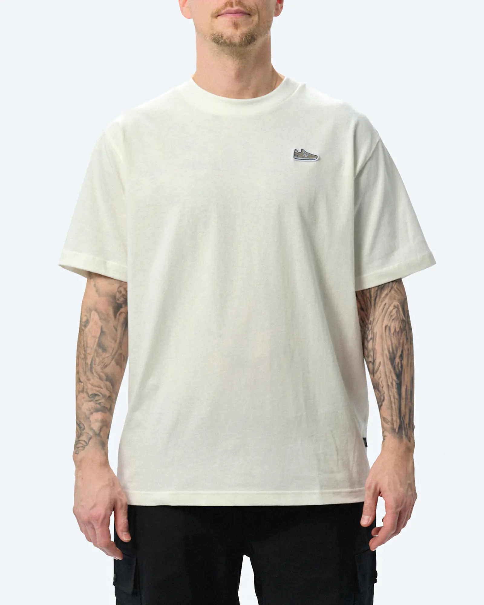 New Balance Athletics 574 Patch T-Shirt Beige New Balance Athletics 574 Patch T-Shirt Beige