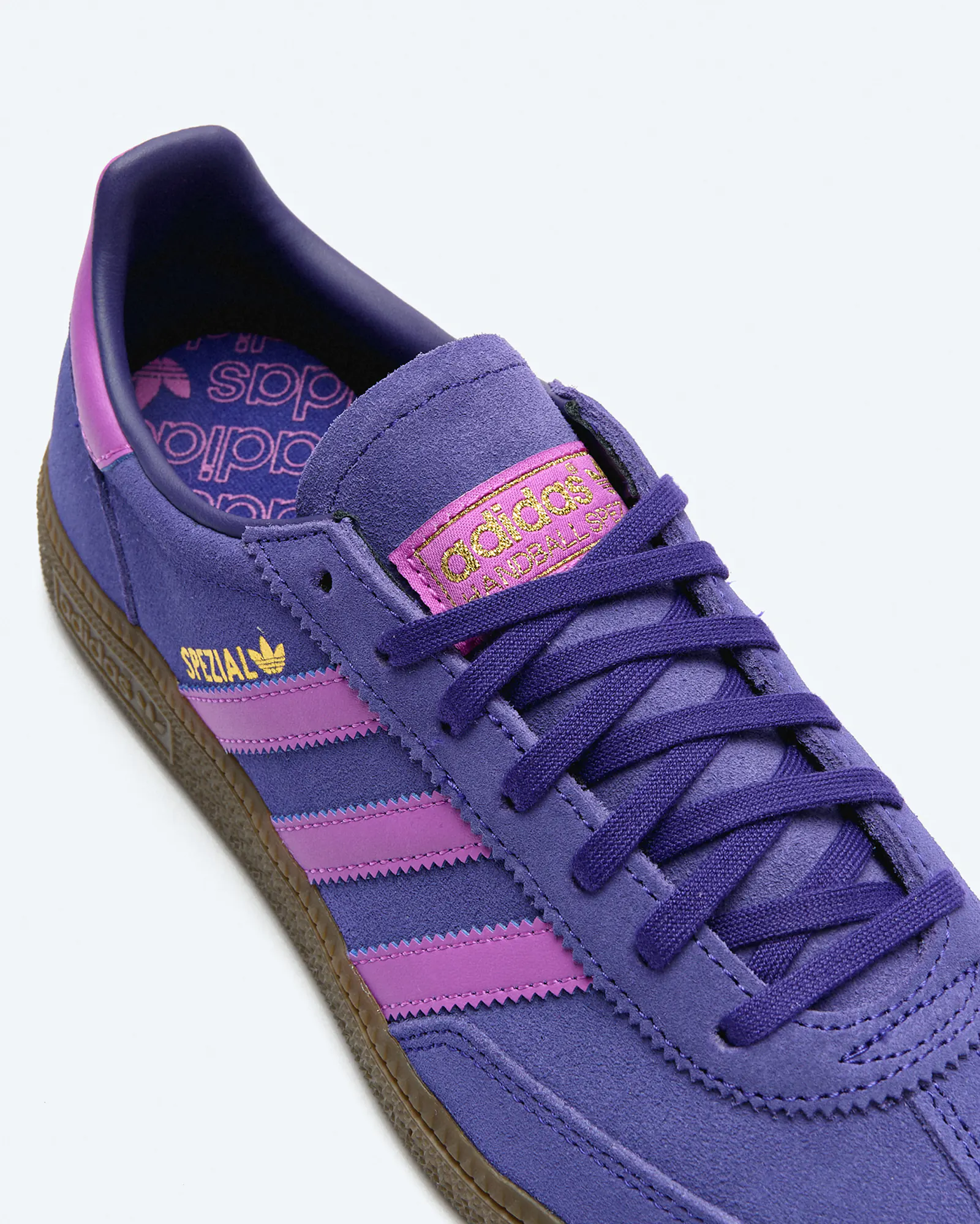 adidas Originals Handball Spezial Sneaker J Purple/Purple Burst/Gum adidas Originals Handball Spezial Sneaker J Purple/Purple Burst/Gum