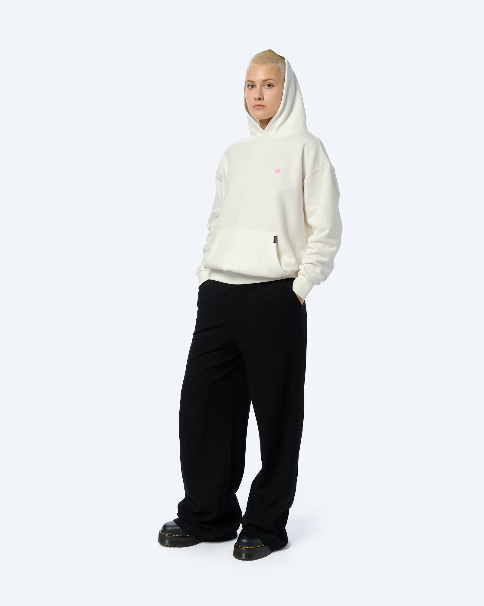 Kleinigkeit Love Is Love Hoodie Offwhite