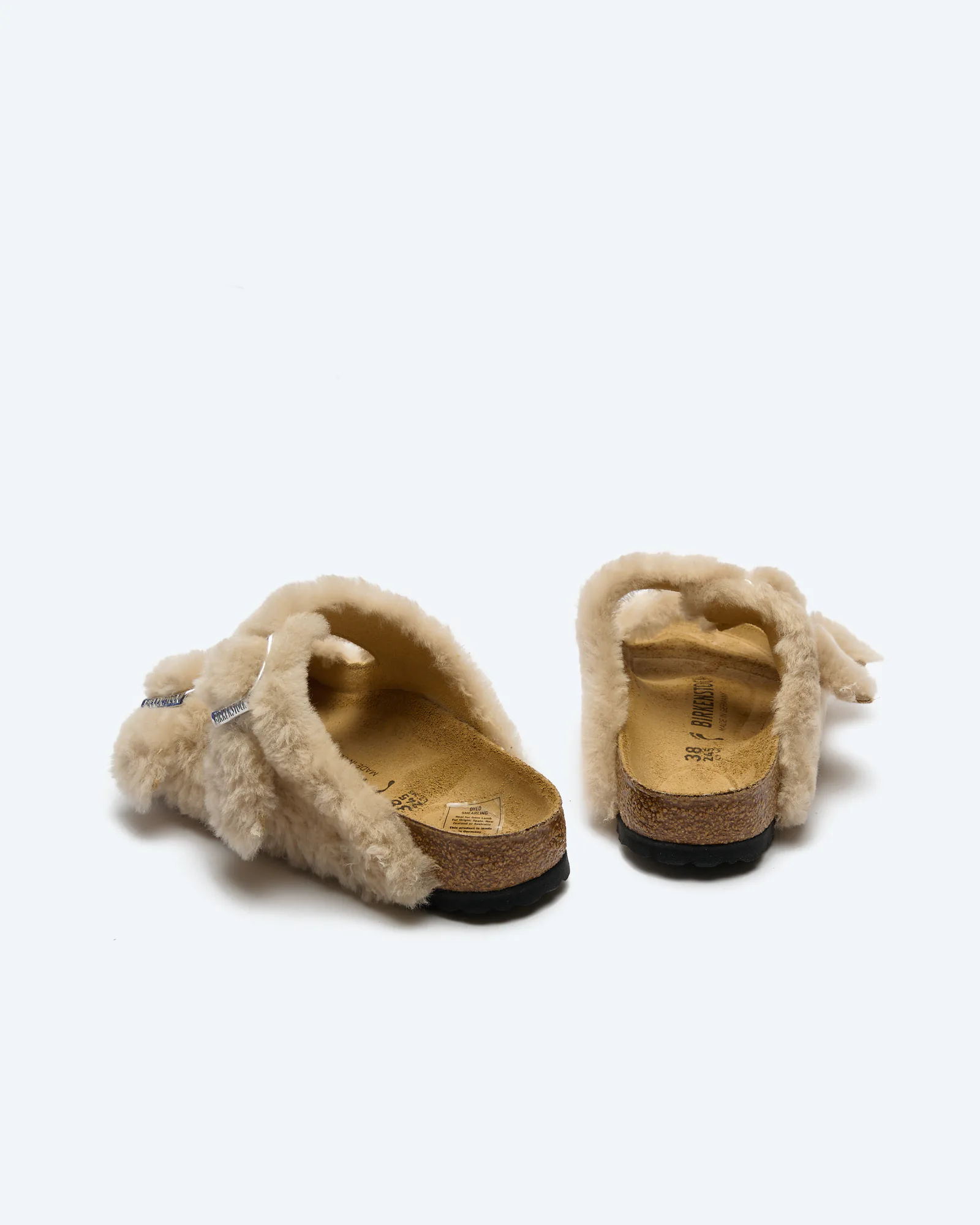 Birkenstock Arizona Shearling Rivet Logo OS Fur (Narrow Fit) Sandals Sandcastle