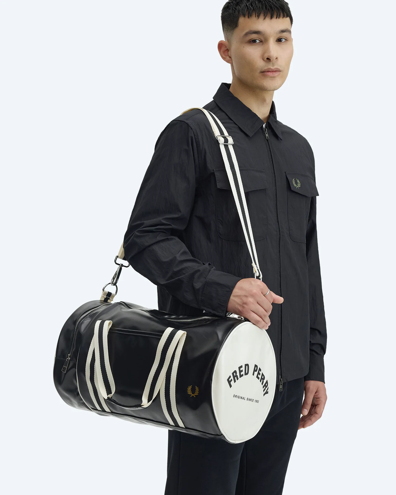 Fred Perry Classic Barrel Bag Black/Ecru
