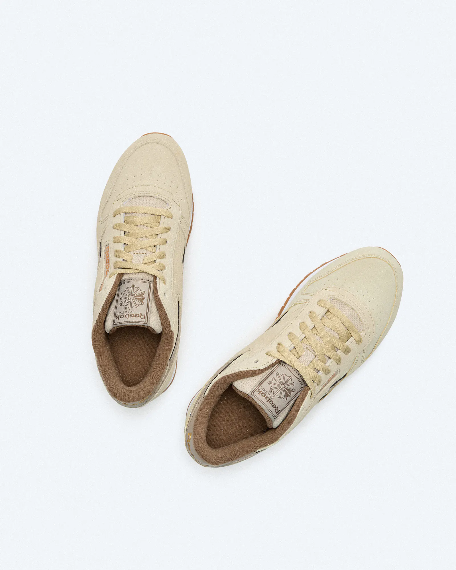 Reebok Classic Leather Sneaker Classic Beige/Classic Beige/Ash Reebok Classic Leather Sneaker Classic Beige/Classic Beige/Ash