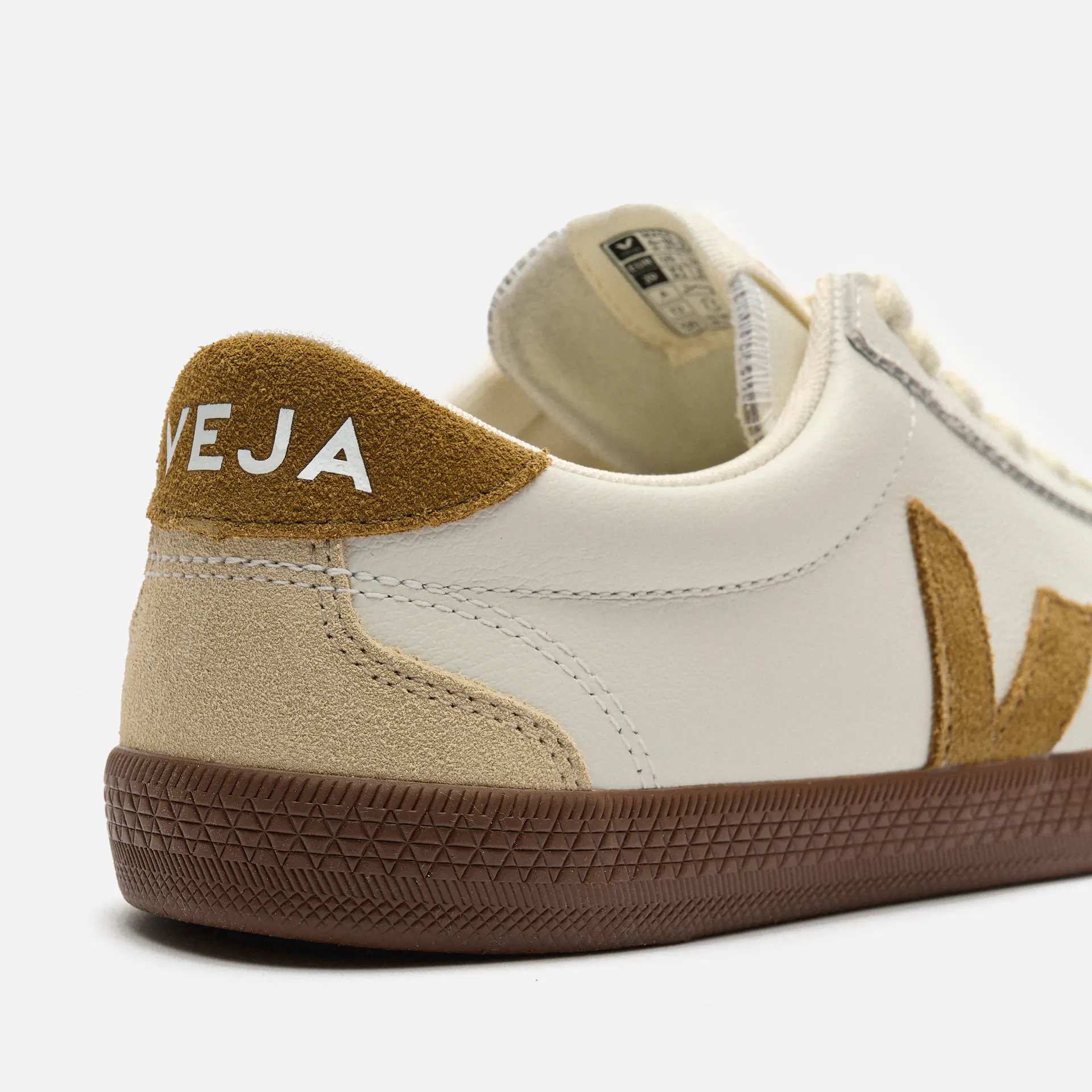Veja Volley O.T. Leather Sneaker White Tent Bark