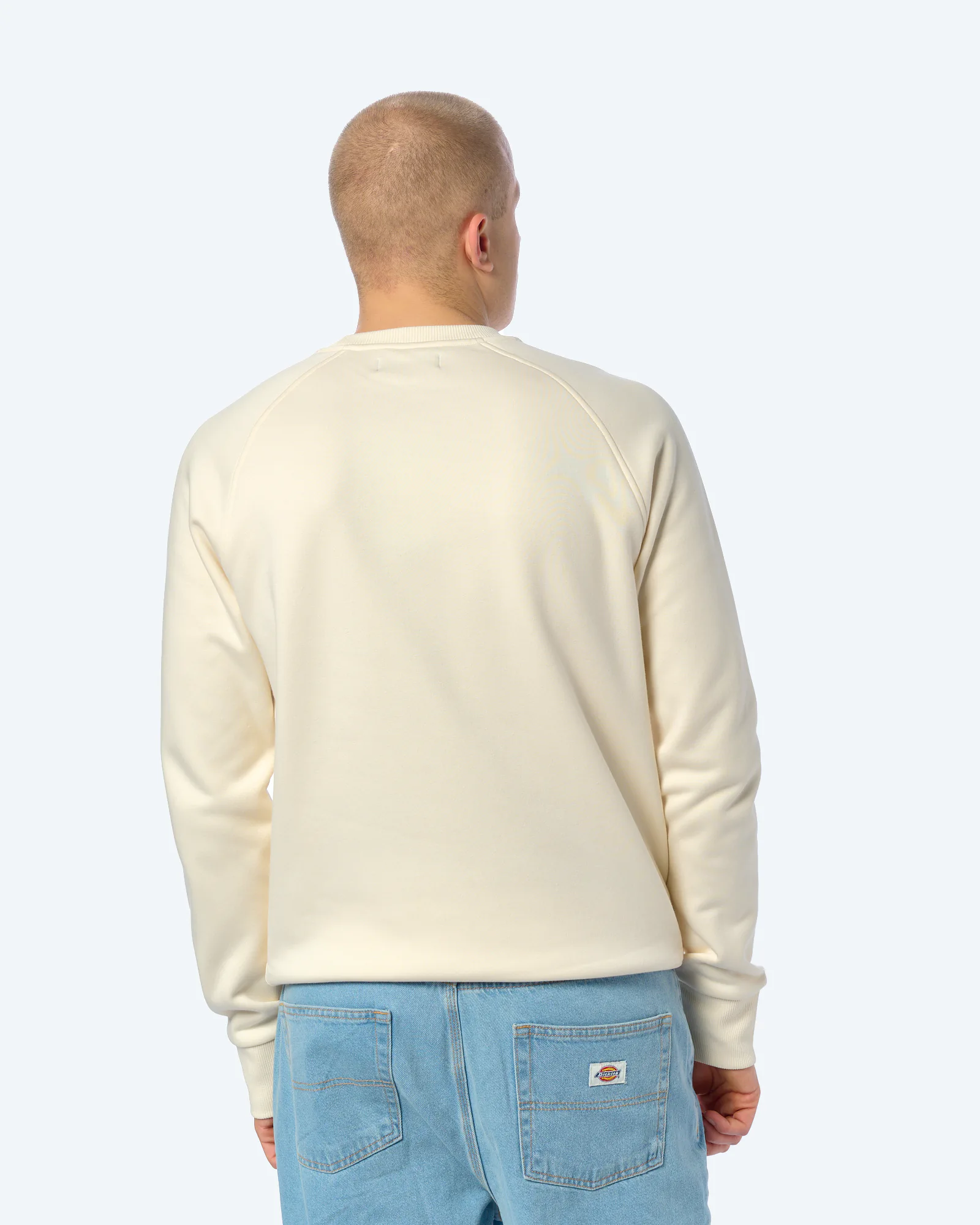 Fred Perry Outline Laurel Wreath Sweatshirt Ecru