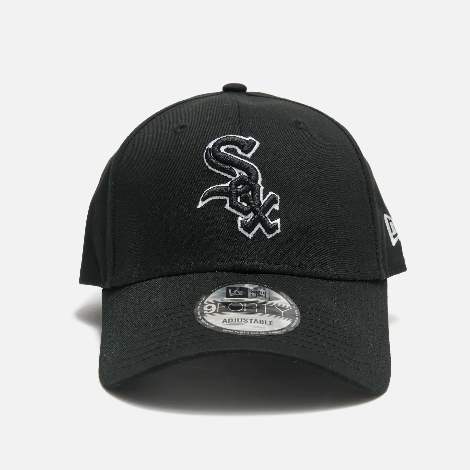 New Era MLB Chicago White Sox Team Outline 9Forty Strapback Cap Black/White