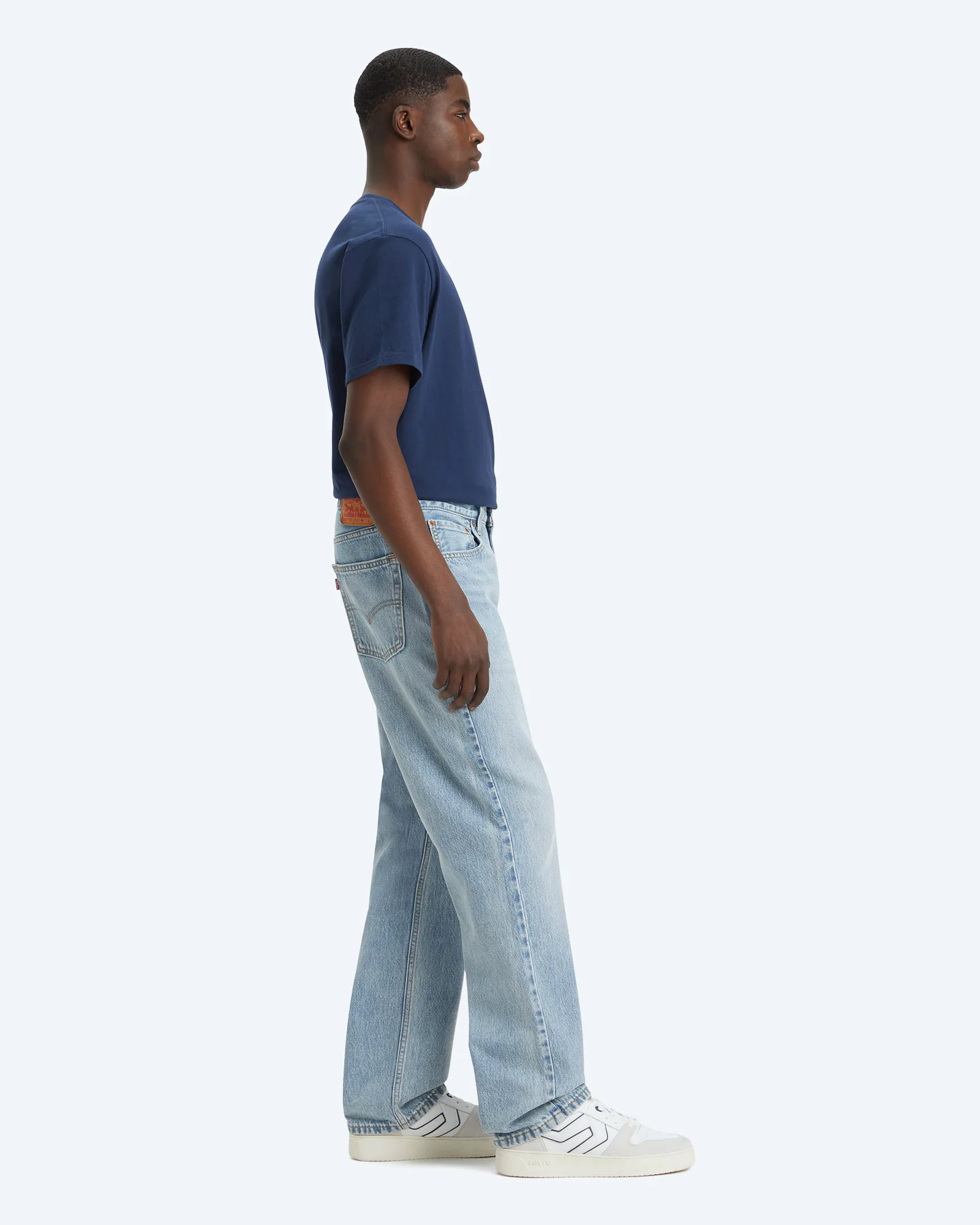 565 Loose Straight Med Indigo Worn in Jeans My Backstory
