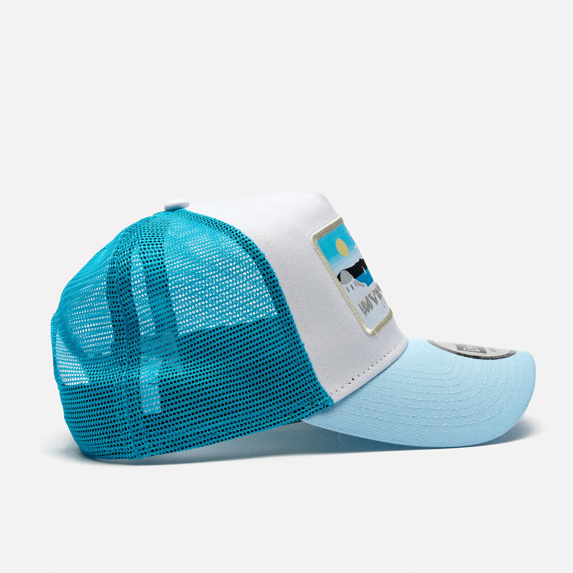 New Era Summer Mykonos Trucker Snapback Cap Blue/White