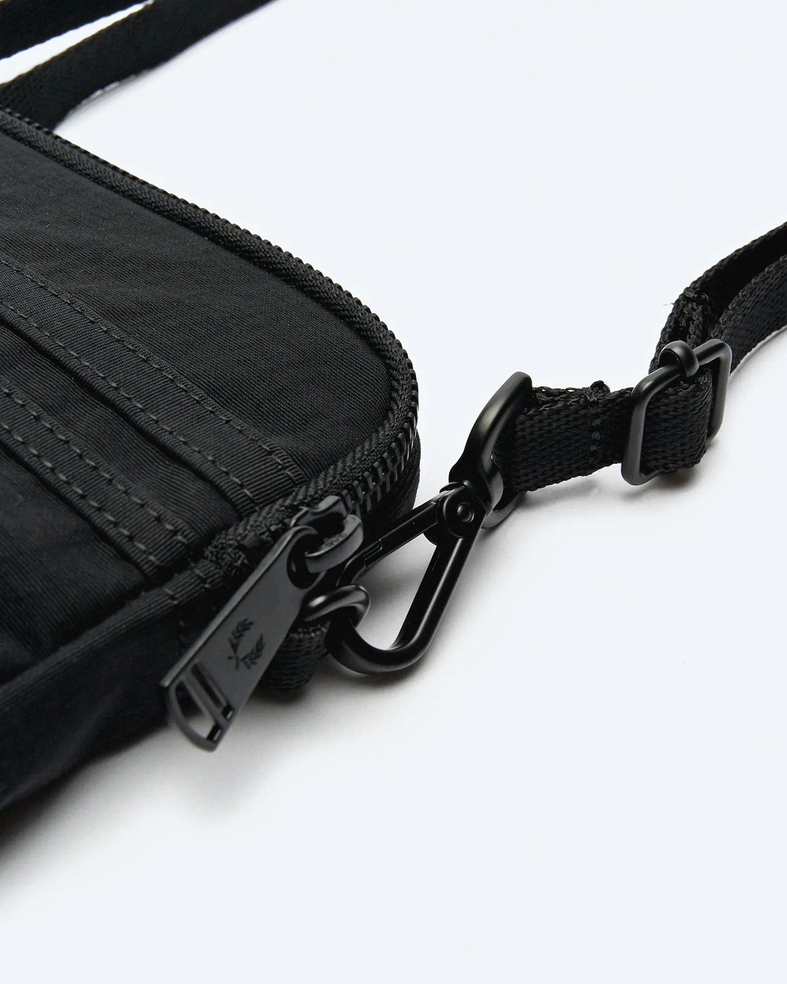 Fred Perry Nylon Badge Small Side Bag Black