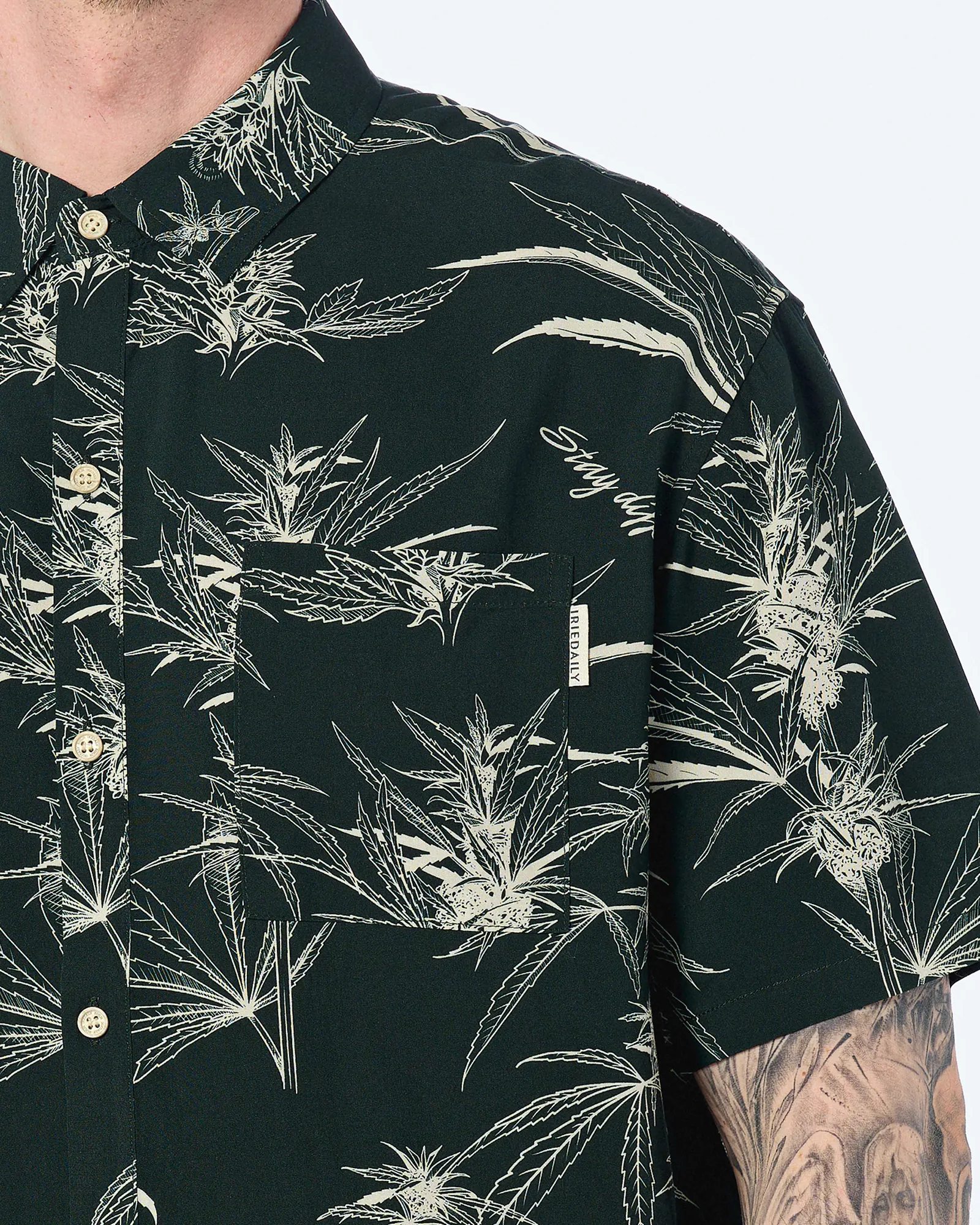 Iriedaily Resort Shirt Nightforest Iriedaily Resort Shirt Nightforest