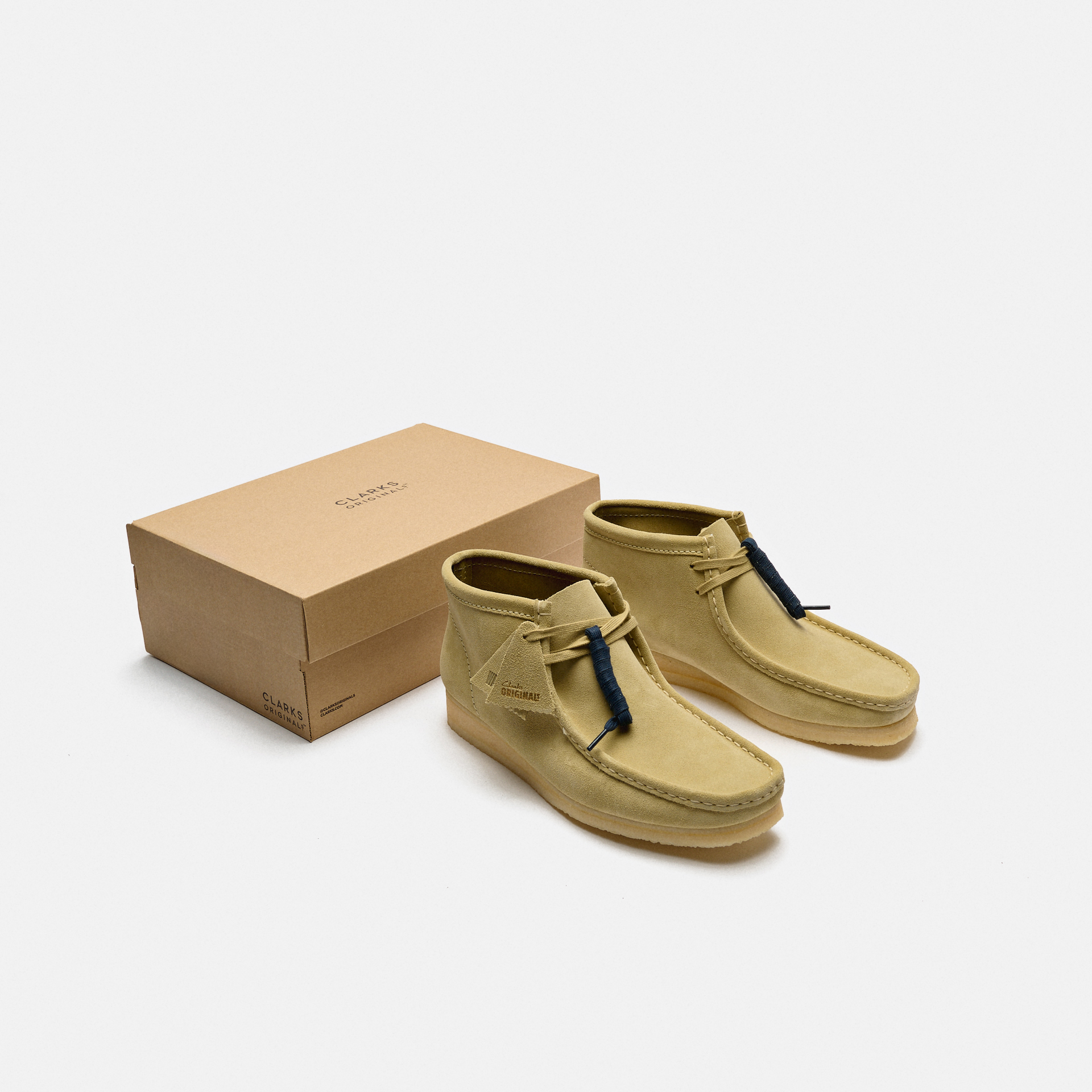 Clarks Men's Wallabee Suede Boots Maple