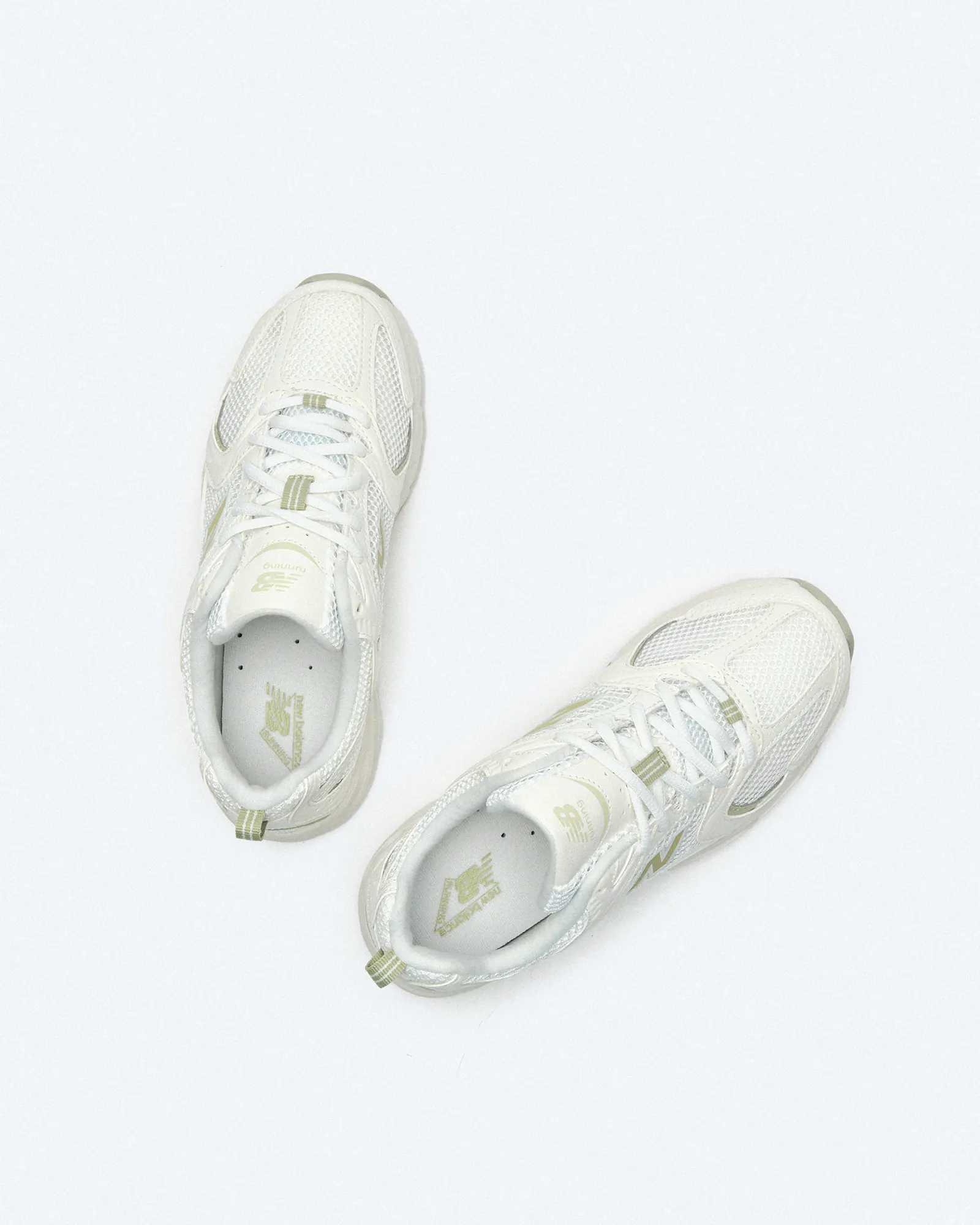 New Balance U530CSE Sneaker Reflection/Olivine New Balance U530CSE Sneaker Reflection/Olivine