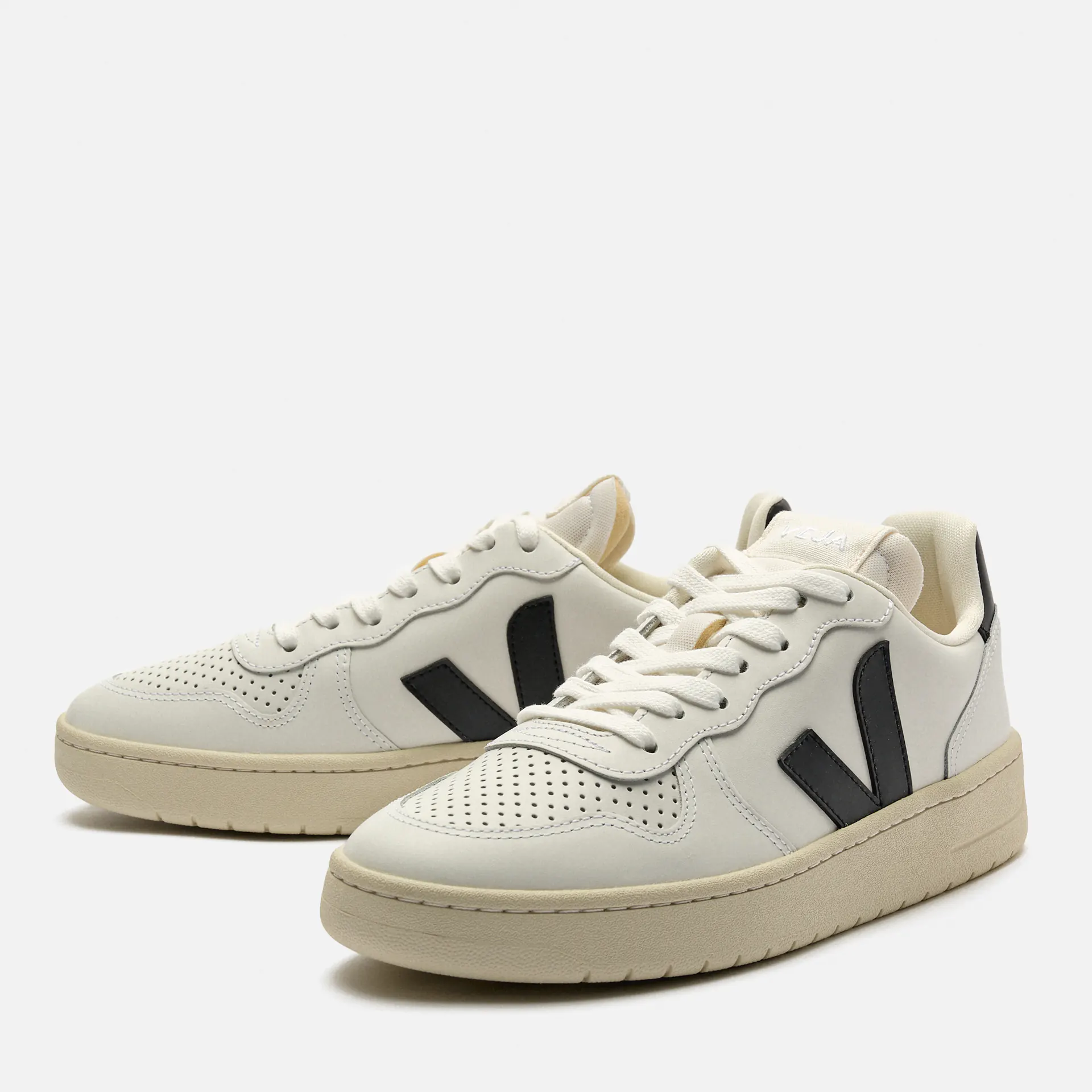 Veja Women V-10 Prime Leather Sneaker Extra-White/Black