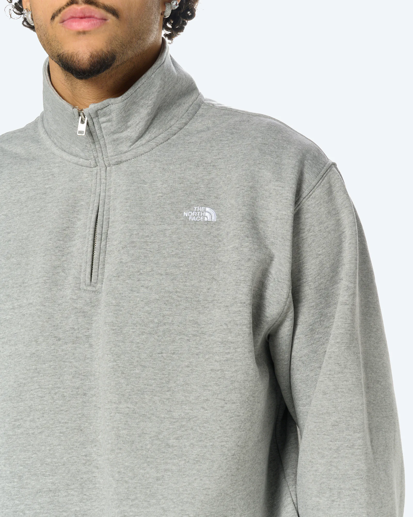 M Essential Simple Dome Relax 1/4 Zip TNF Pale Grey
