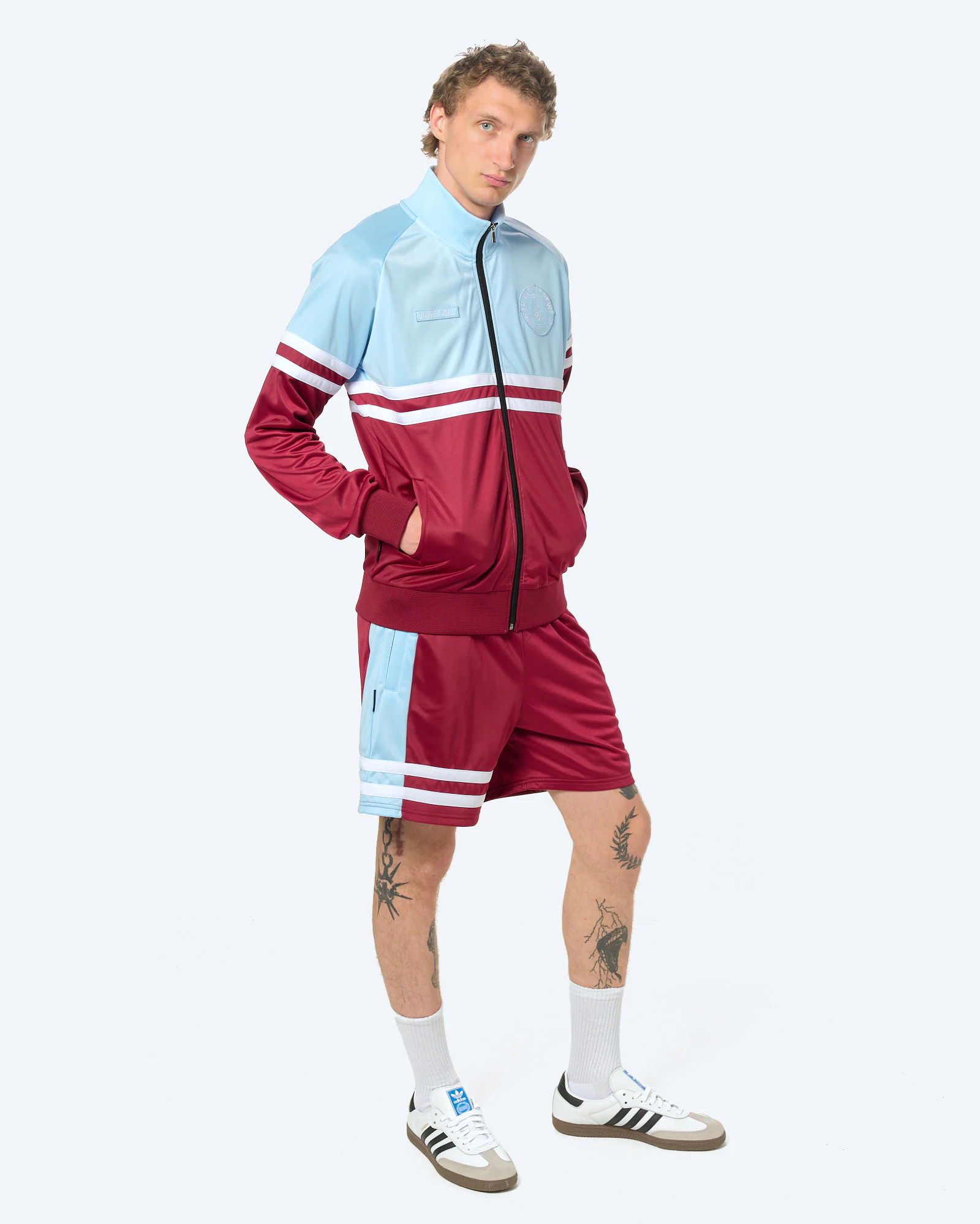 DMWU Tracktop Burgundy/Skyblue