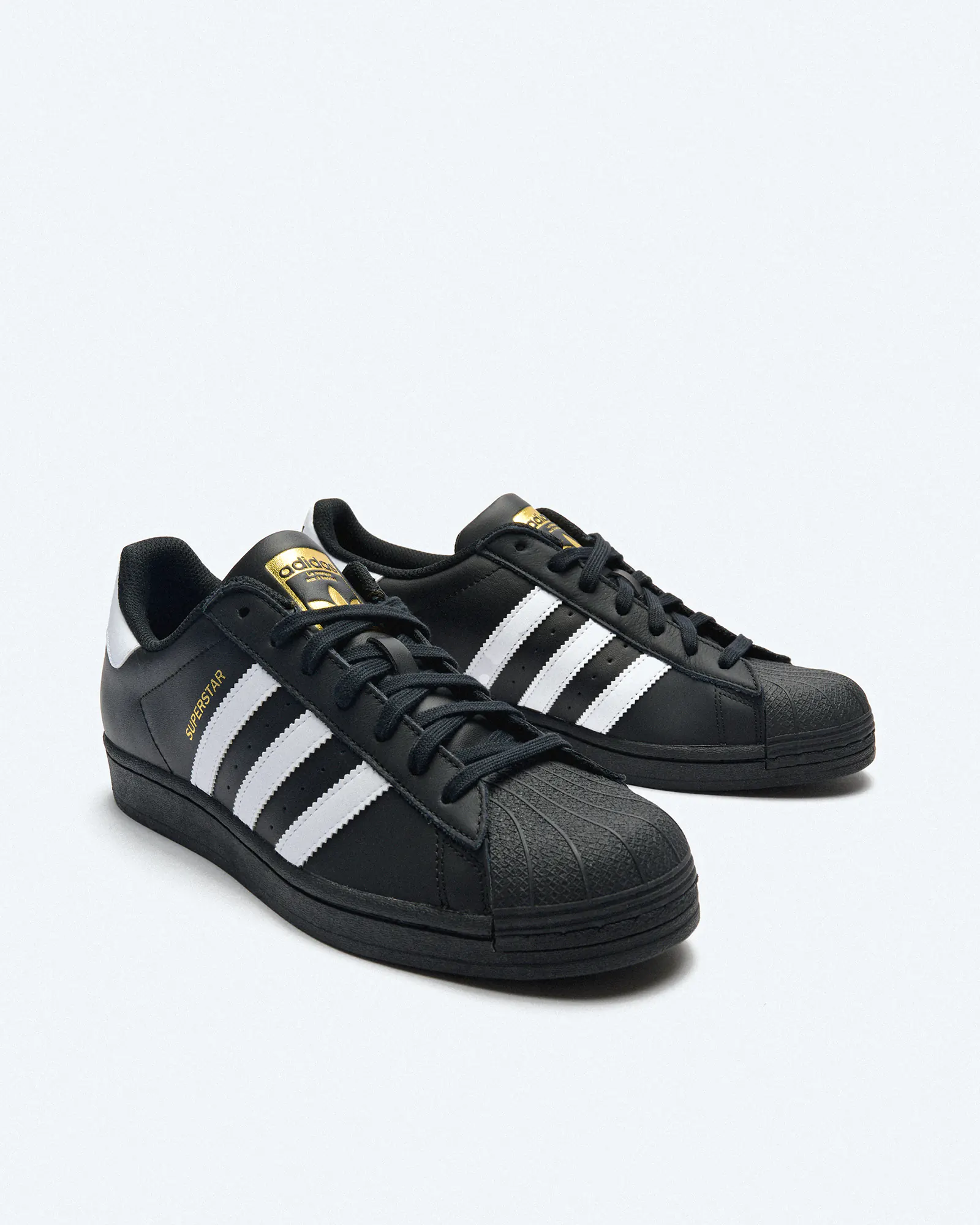 Black and white adidas superstar mens shop