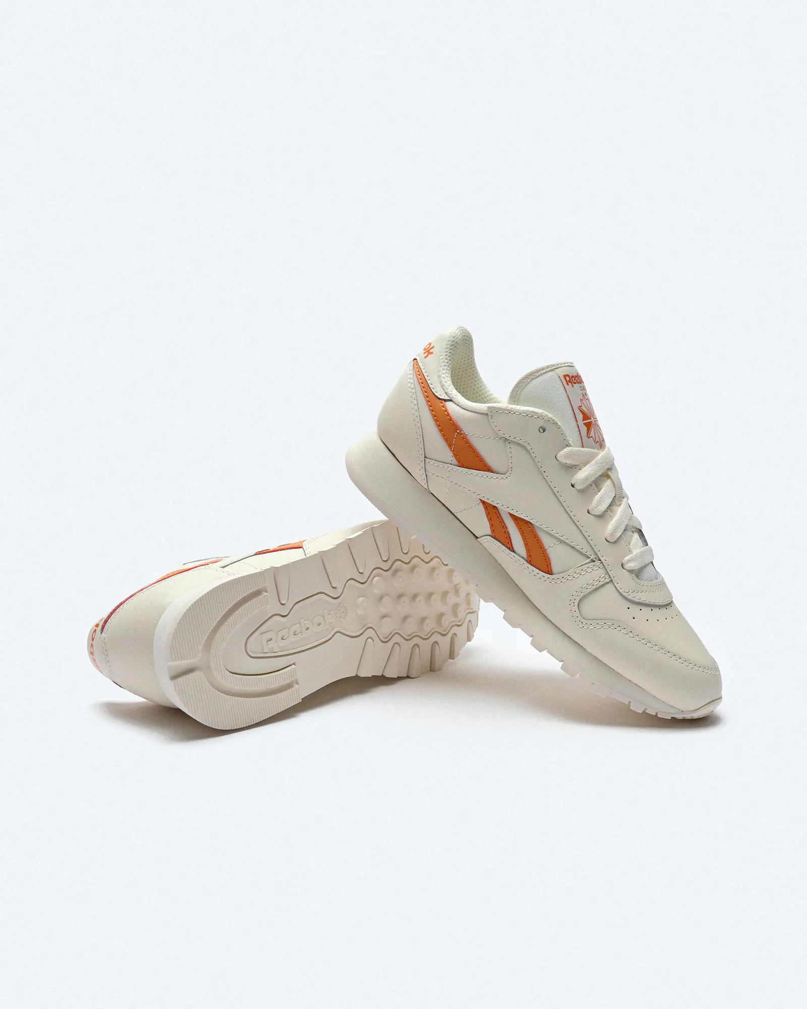 Reebok Classic Leather Sneaker Chalk/Terracotta/Chalk Reebok Classic Leather Sneaker Chalk/Terracotta/Chalk