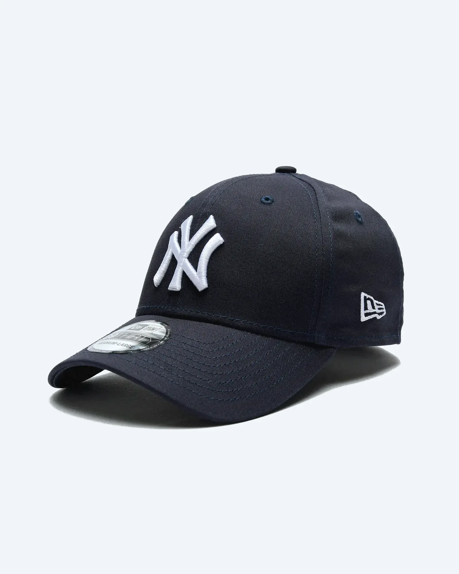 New Era MLB NY Yankees Basic 39Thirty Stretch Fit Cap Navy/White New Era MLB NY Yankees Basic 39Thirty Stretch Fit Cap Navy/White