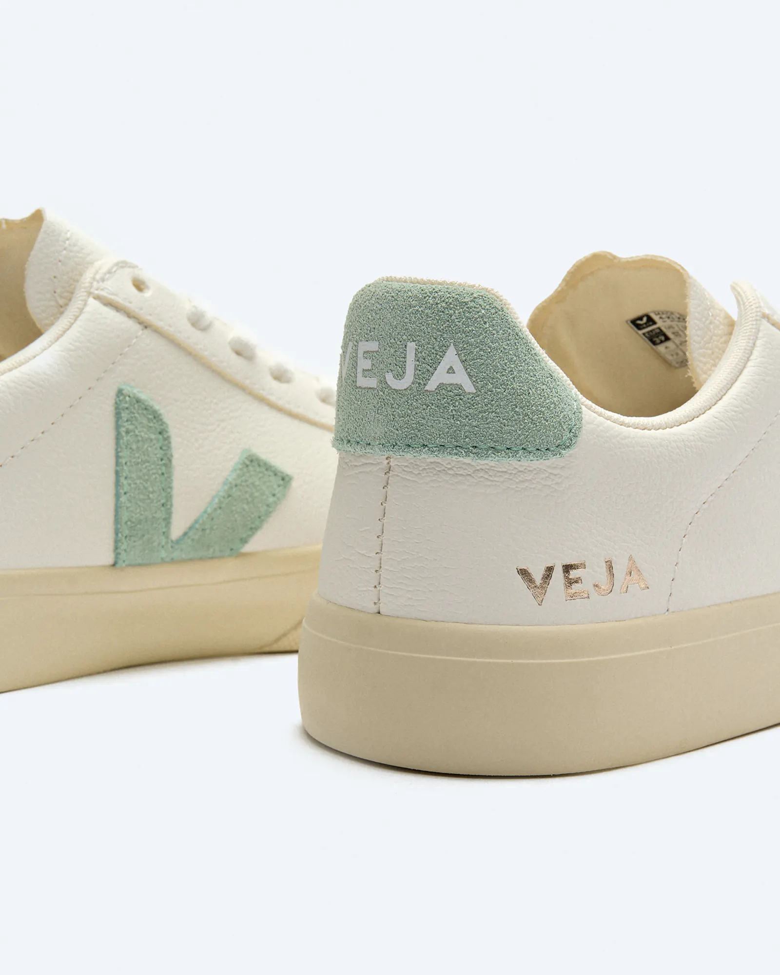 Veja Campo Chromefree Leather Sneaker Extra White/Matcha Veja Campo Chromefree Leather Sneaker Extra White/Matcha
