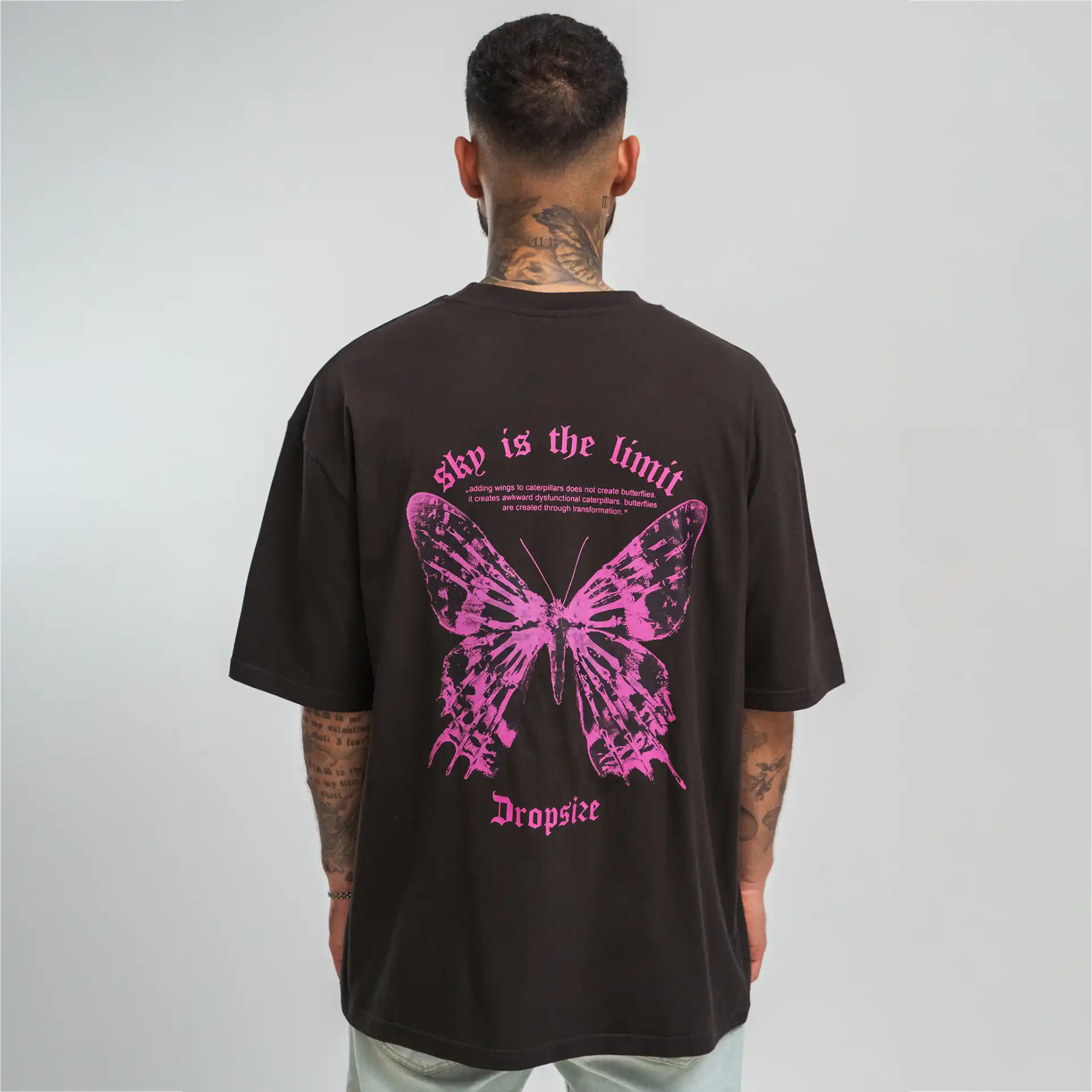 Dropsize Heavy Sky is the Limit T-Shirt Washed Black