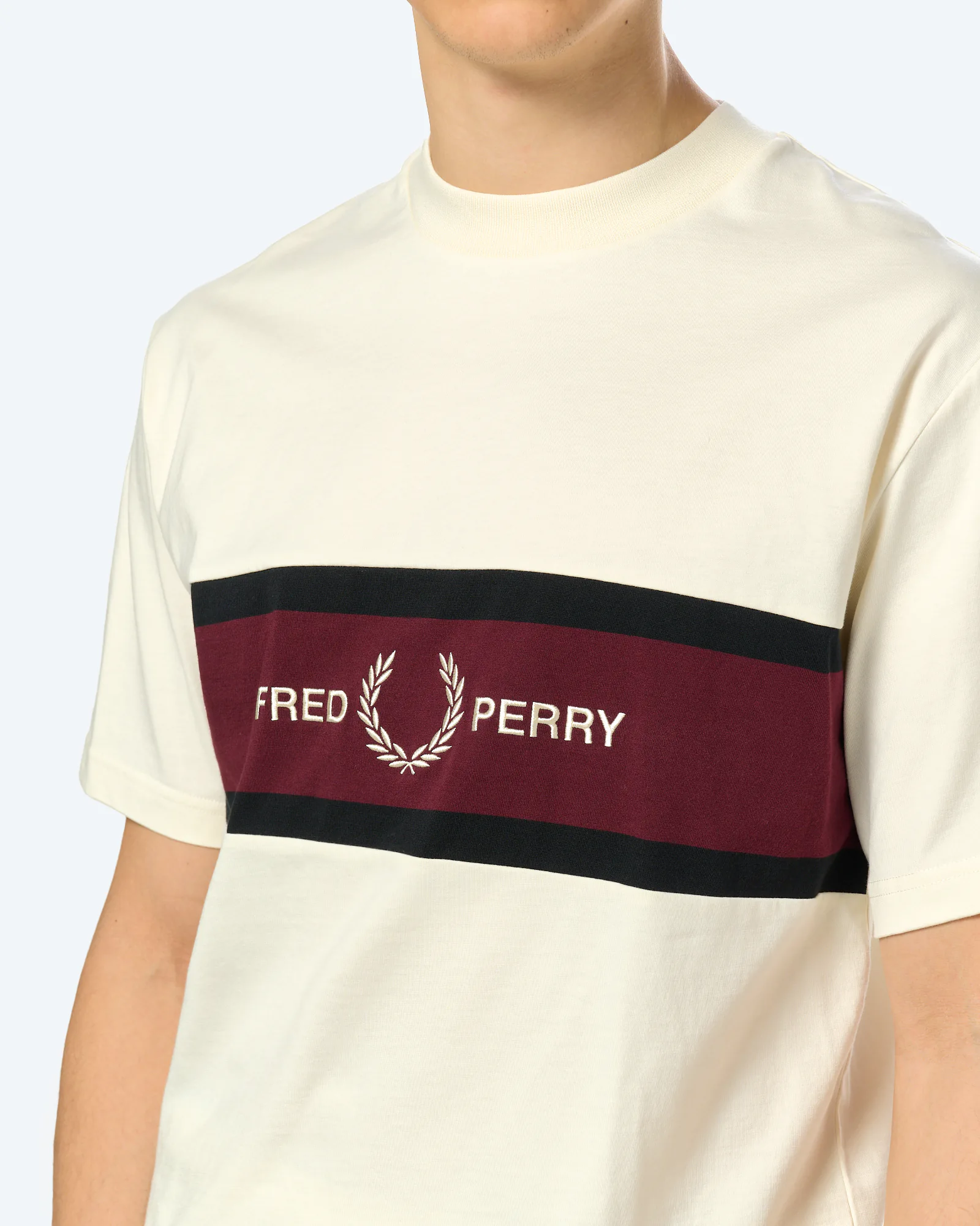 Fred Perry Embroidered Pannel T-Shirt Ecru