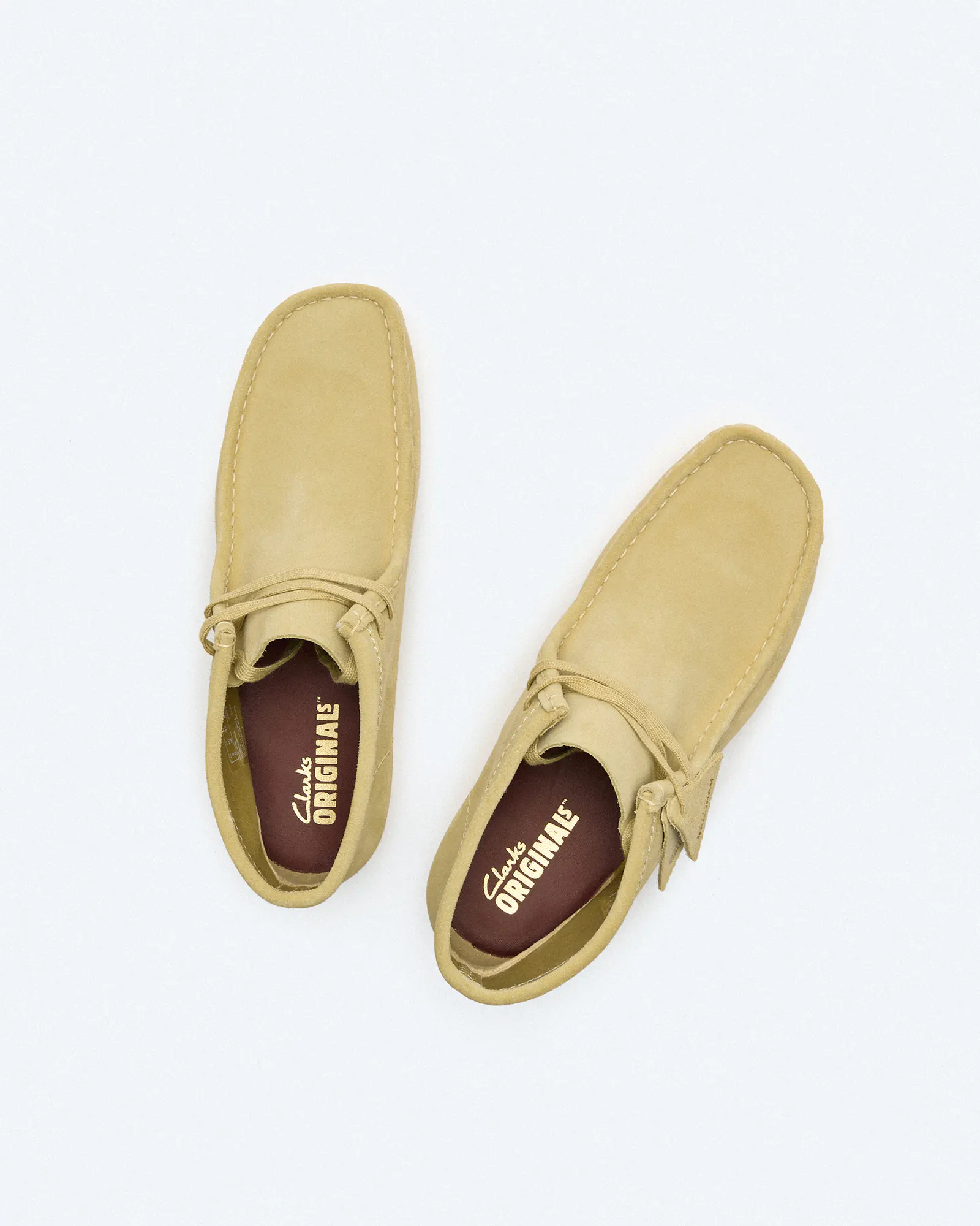 Clarks Men's Wallabee Suede Boots Maple