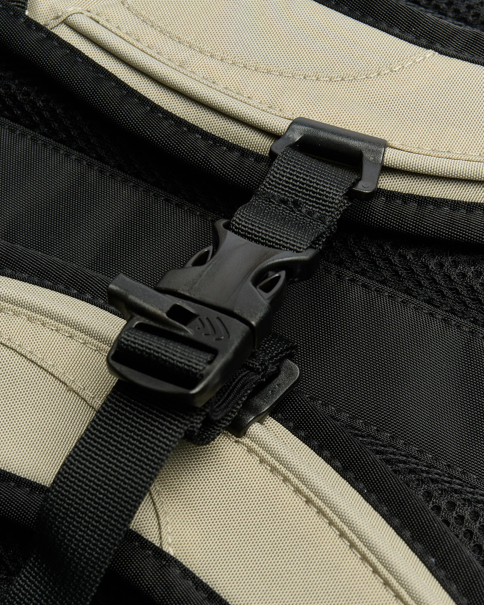 The North Face Borealis Classic Backpack Clay Grey/TNF Black