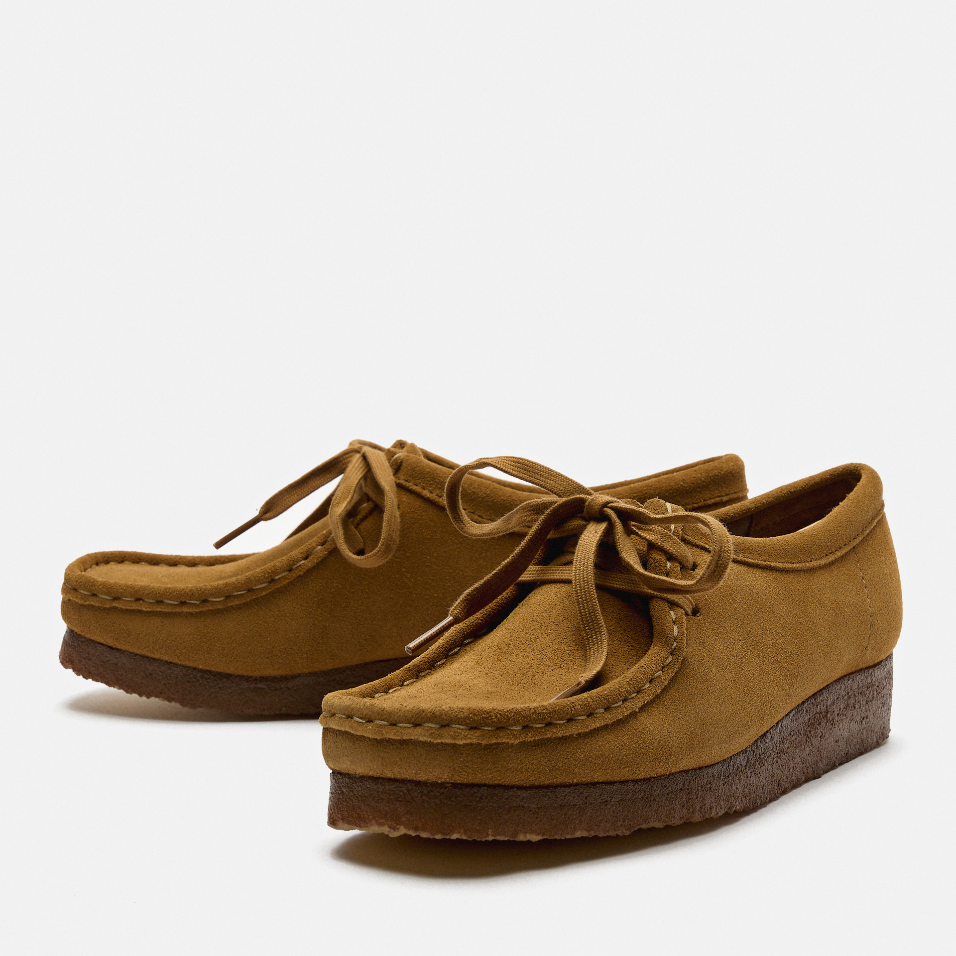Clarks Women's Wallabee Suede Shoes Cola