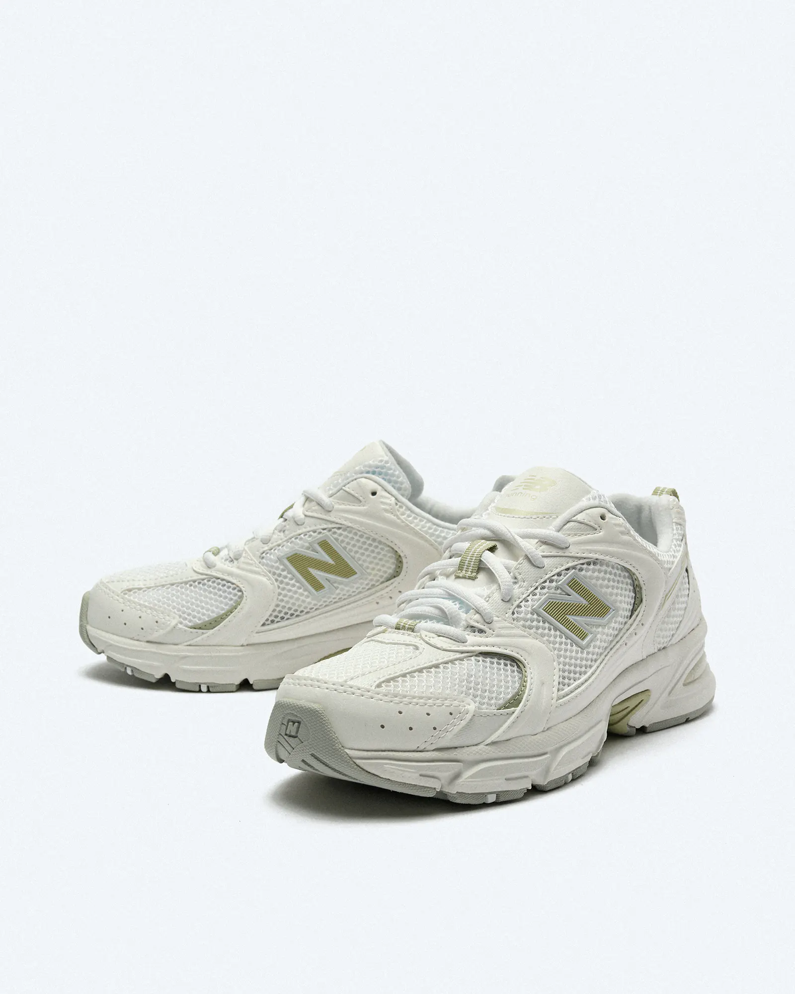 New Balance U530CSE Sneaker Reflection/Olivine New Balance U530CSE Sneaker Reflection/Olivine