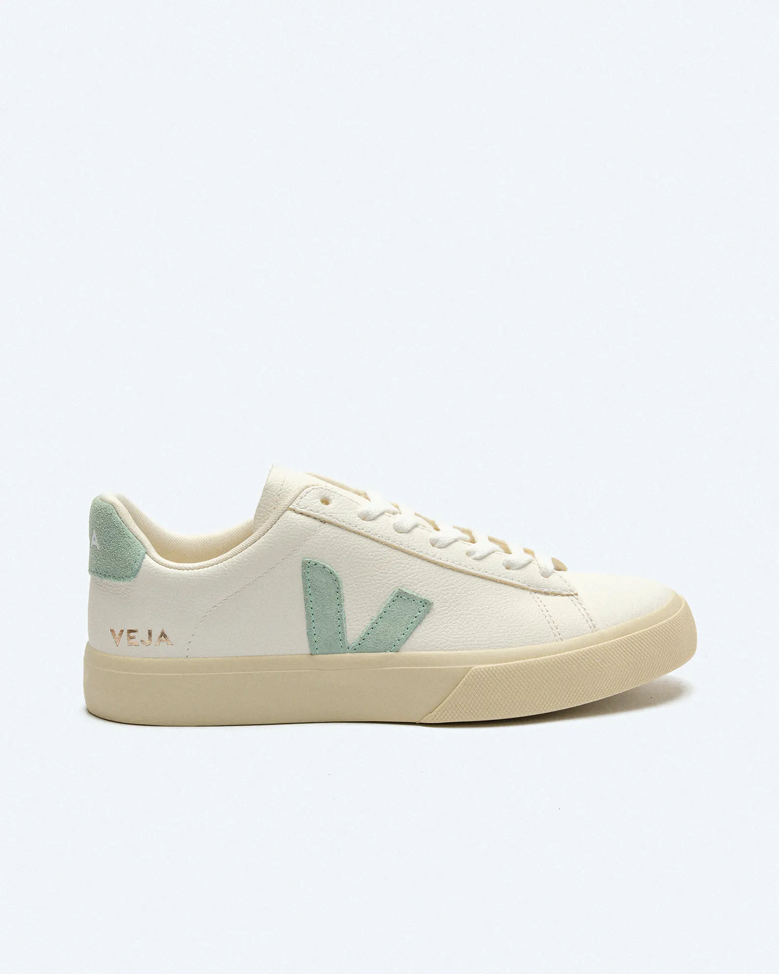 Veja Campo Chromefree Leather Sneaker Extra White/Matcha Veja Campo Chromefree Leather Sneaker Extra White/Matcha