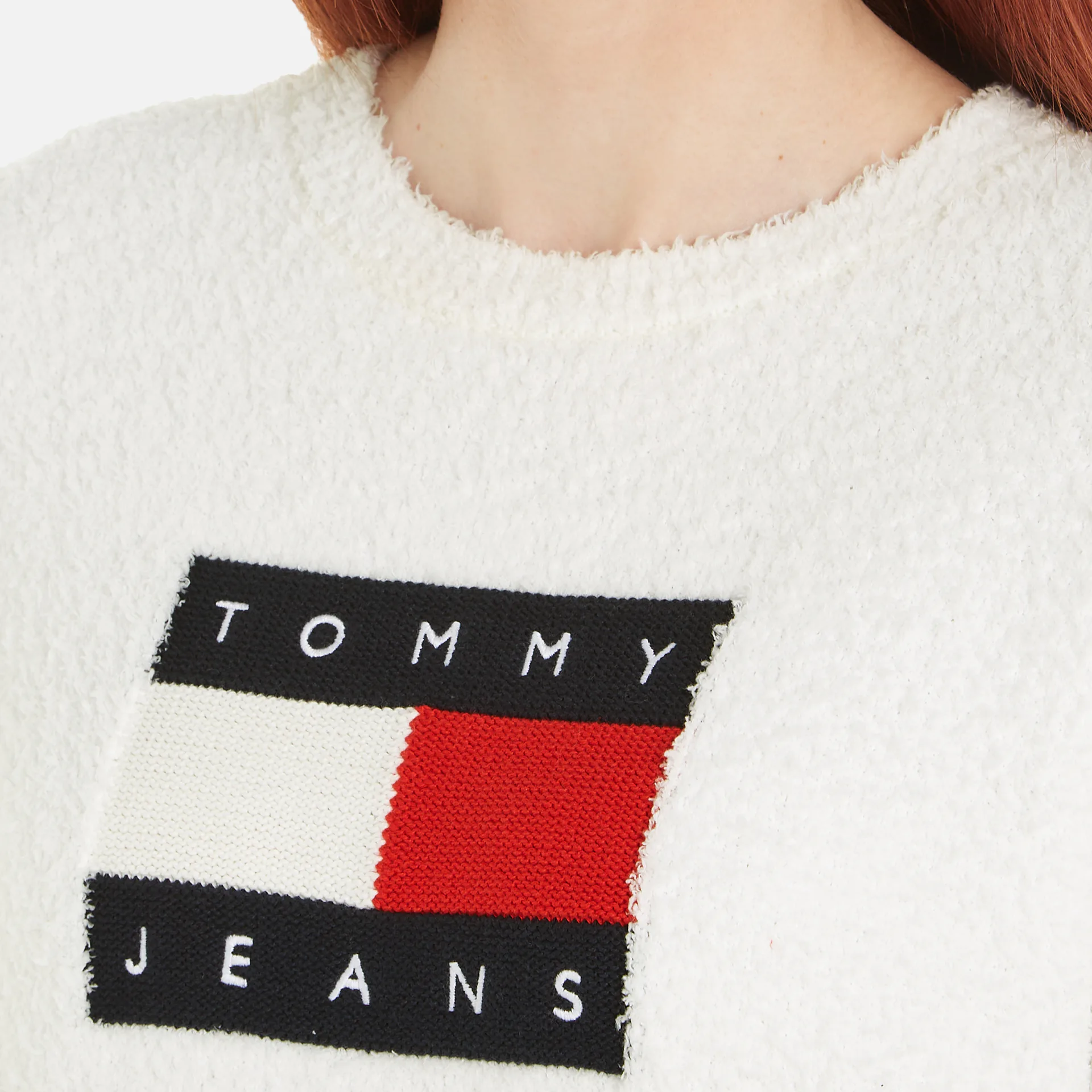Tommy Jeans Center Flag Sweater Ext Ancient White