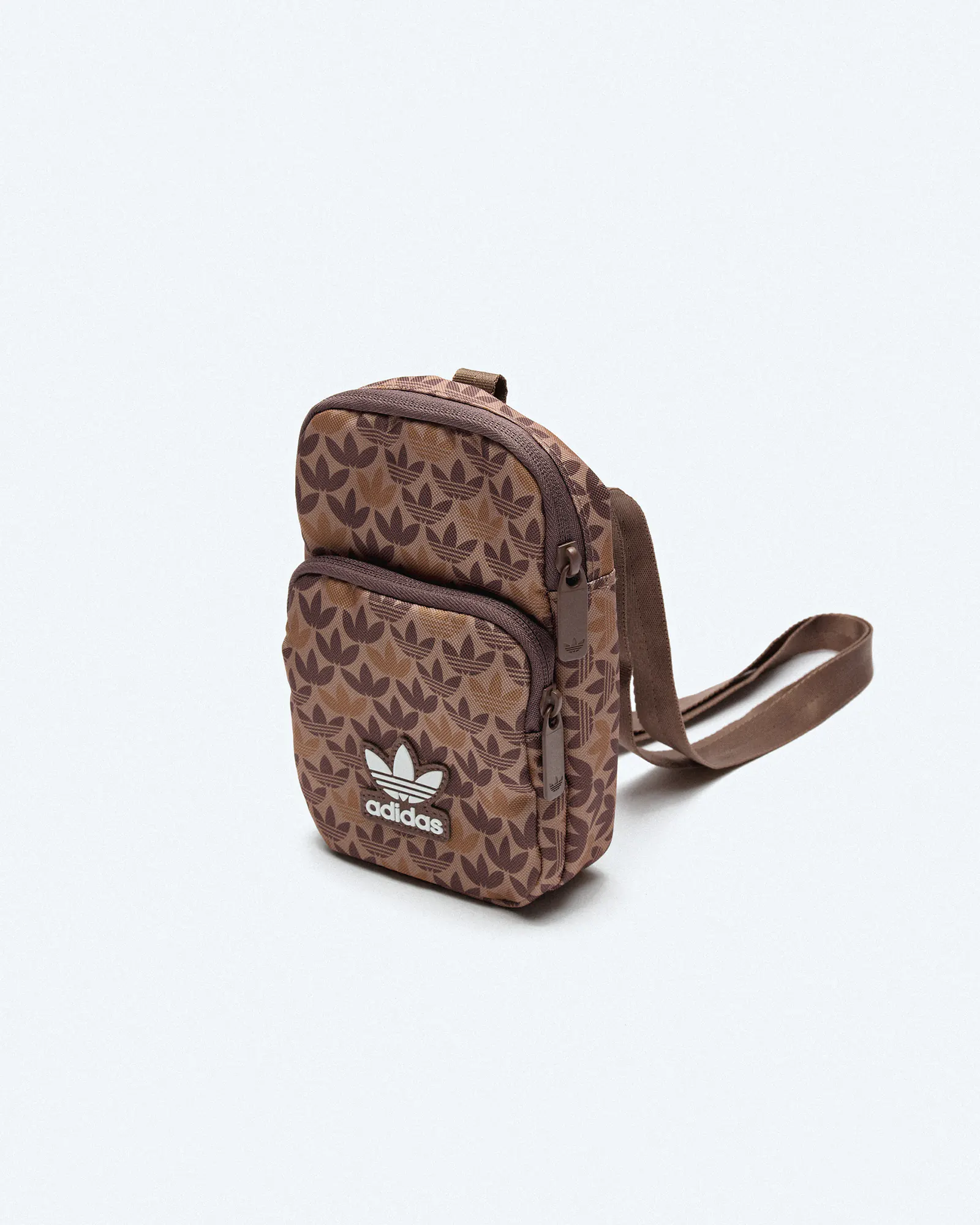 Adidas bag festival hotsell