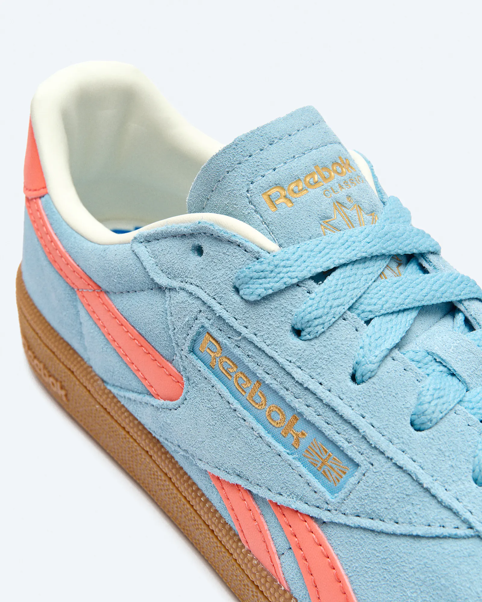 Reebok Club C Grounds UK Sneaker Softblue/Super Charged Coral/Gum Reebok Club C Grounds UK Sneaker Softblue/Super Charged Coral/Gum