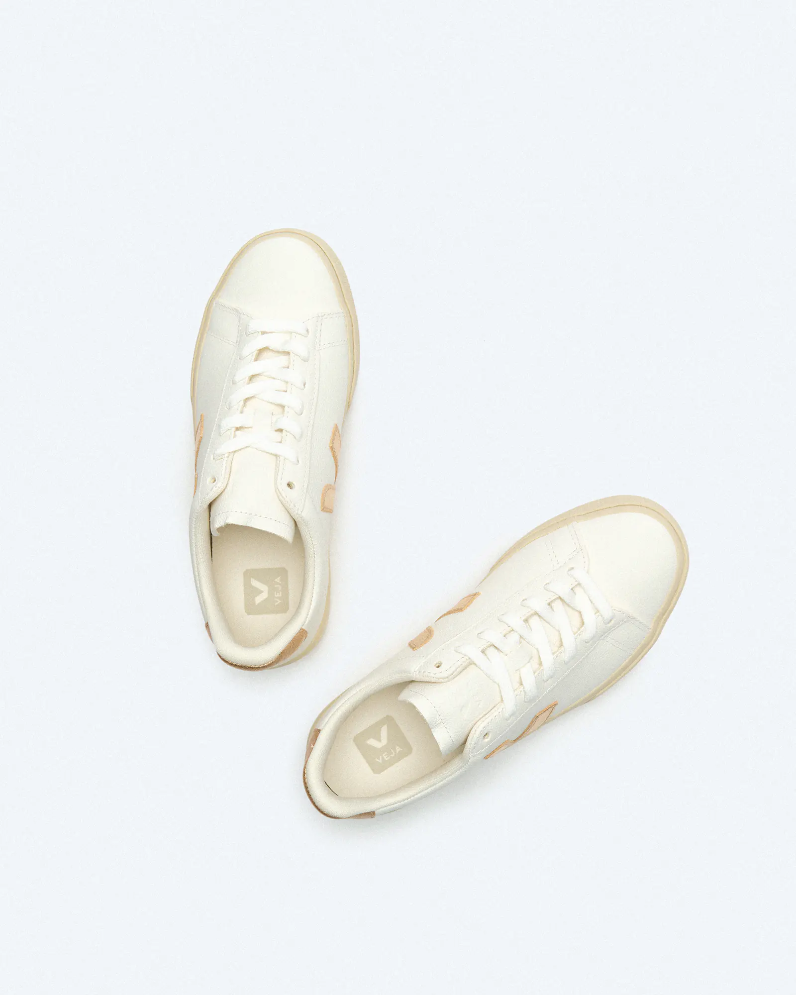 Veja Campo Chromefree Leather Sneaker Extra White/Platine Veja Campo Chromefree Leather Sneaker Extra White/Platine