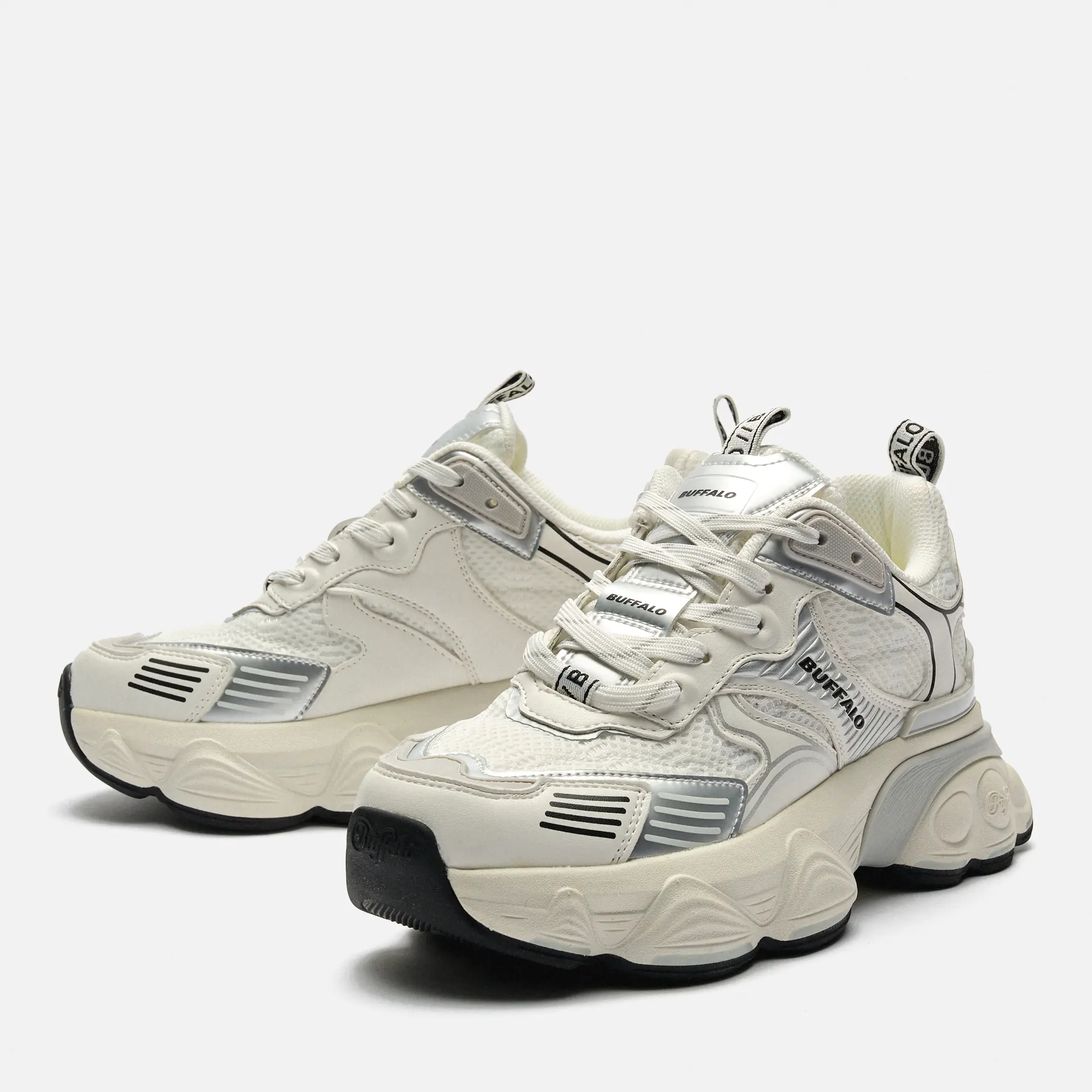 Buffalo Truck Vegan Nappa/Mesh Sneaker White/Silver