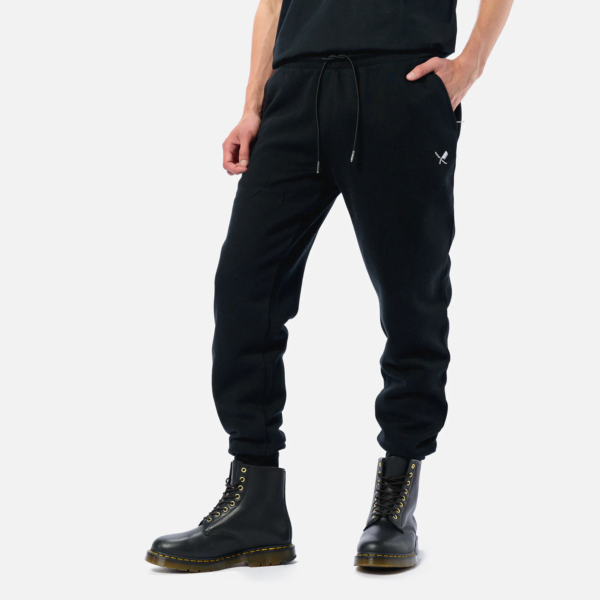 Distorted People Classic Sweatpants Black