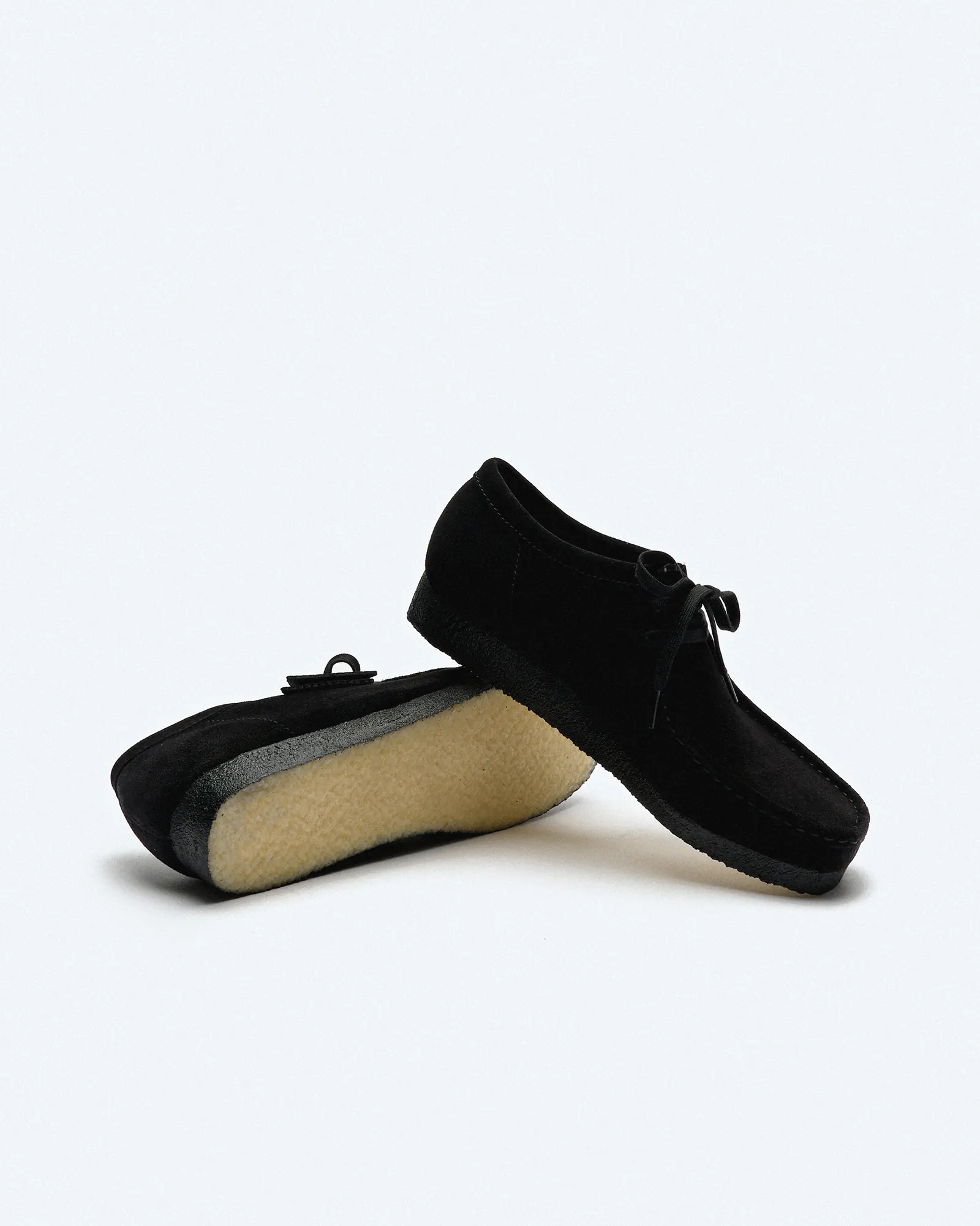 Clarks Men's Wallabee Suede Shoes Black