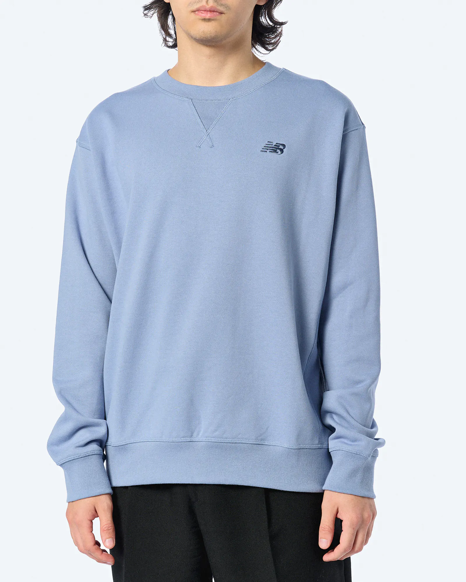 New Balance Athletics French Terry Sweatshirt Dusk Shower New Balance Athletics French Terry Sweatshirt Dusk Shower