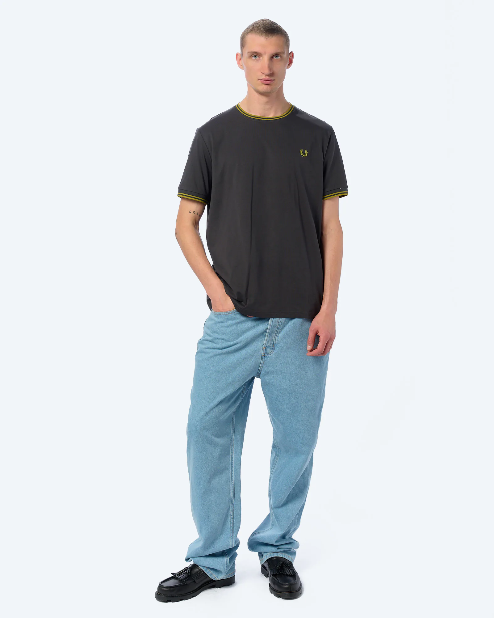 Fred Perry Twin Tipped T-Shirt Anchor Grey/Tennis Ball Yellow