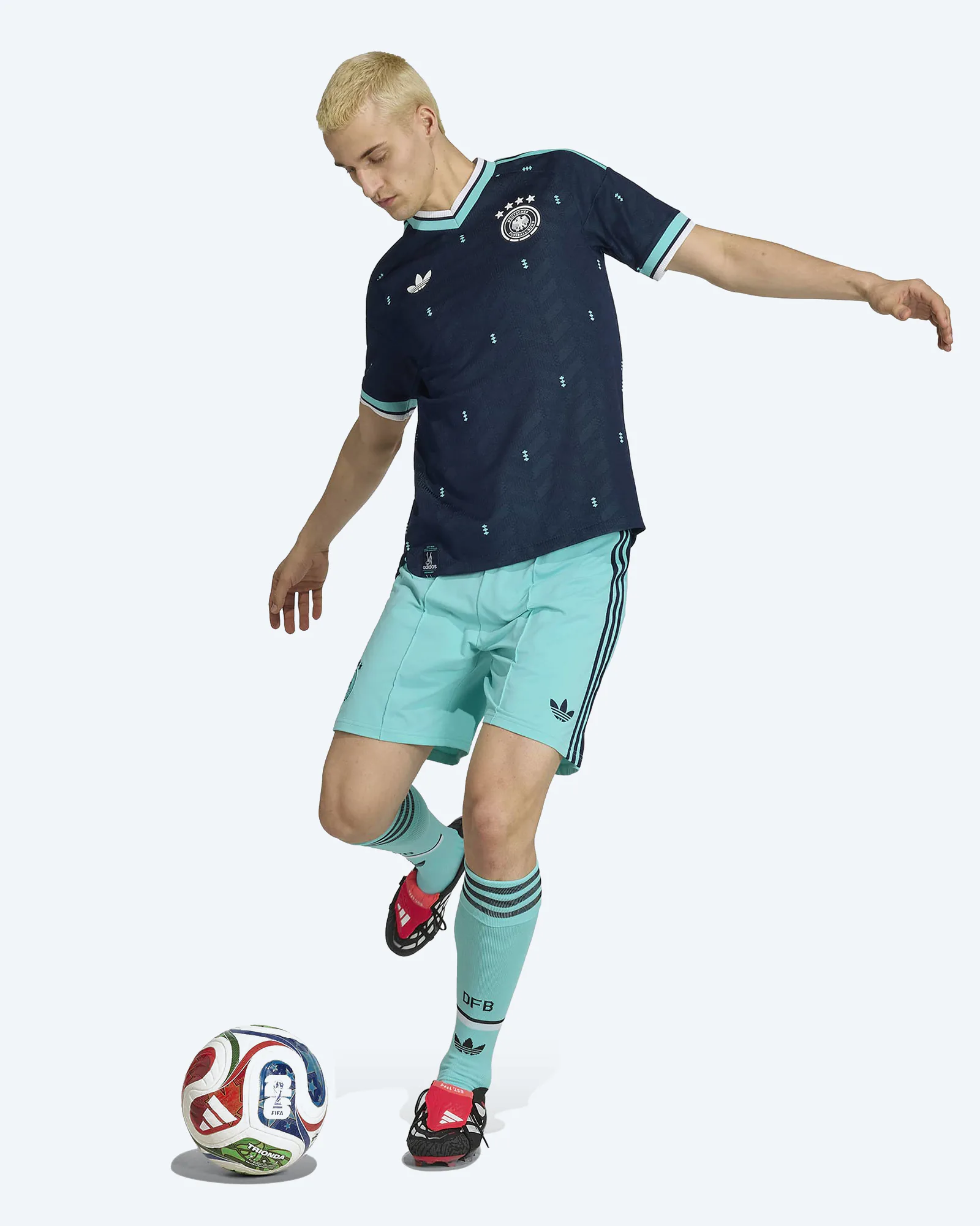 DFB 26 Away Authentic Shorts Flash Aqua