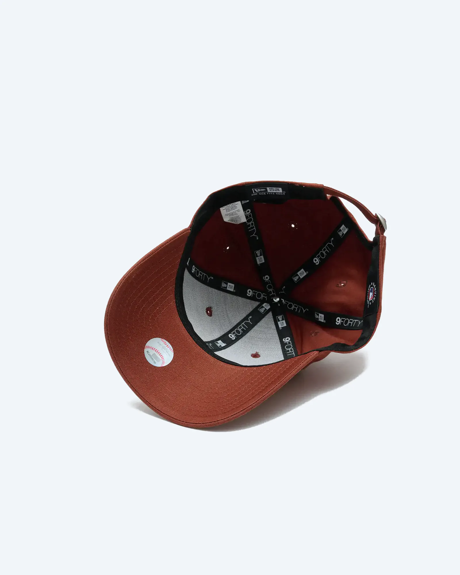 New Era MLB Chicago White Sox League Essential 9Forty Strapback Cap WBASTN New Era MLB Chicago White Sox League Essential 9Forty Strapback Cap WBASTN