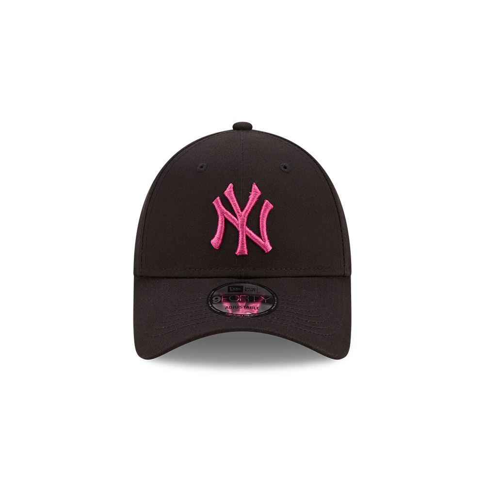 New Era 9FORTY New York Yankees Cap Black / Pink