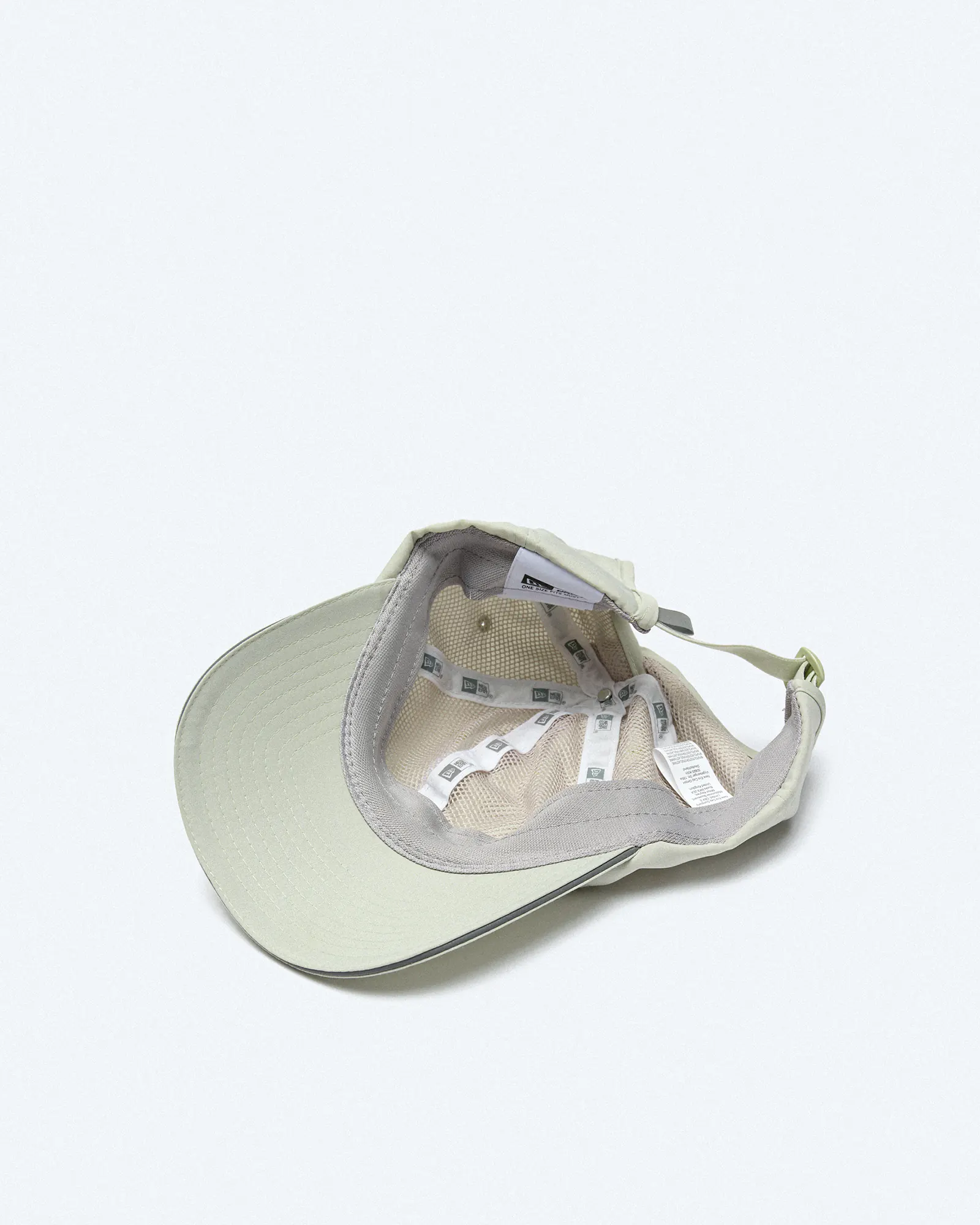 New Era Women Open Back 9Forty Strapback Cap Mint New Era Women Open Back 9Forty Strapback Cap Mint